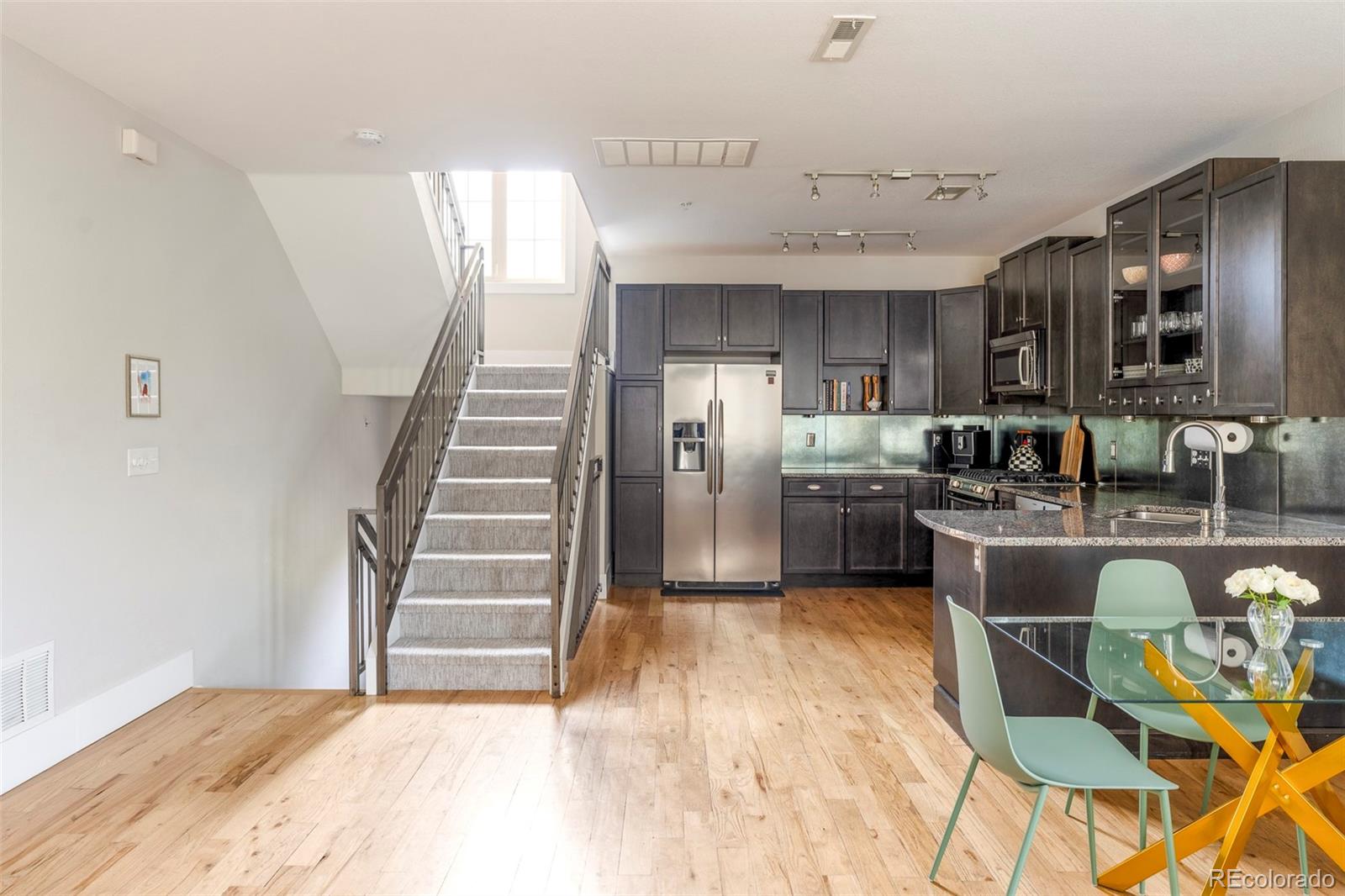 MLS Image #6 for 948 s pearl street 101,denver, Colorado