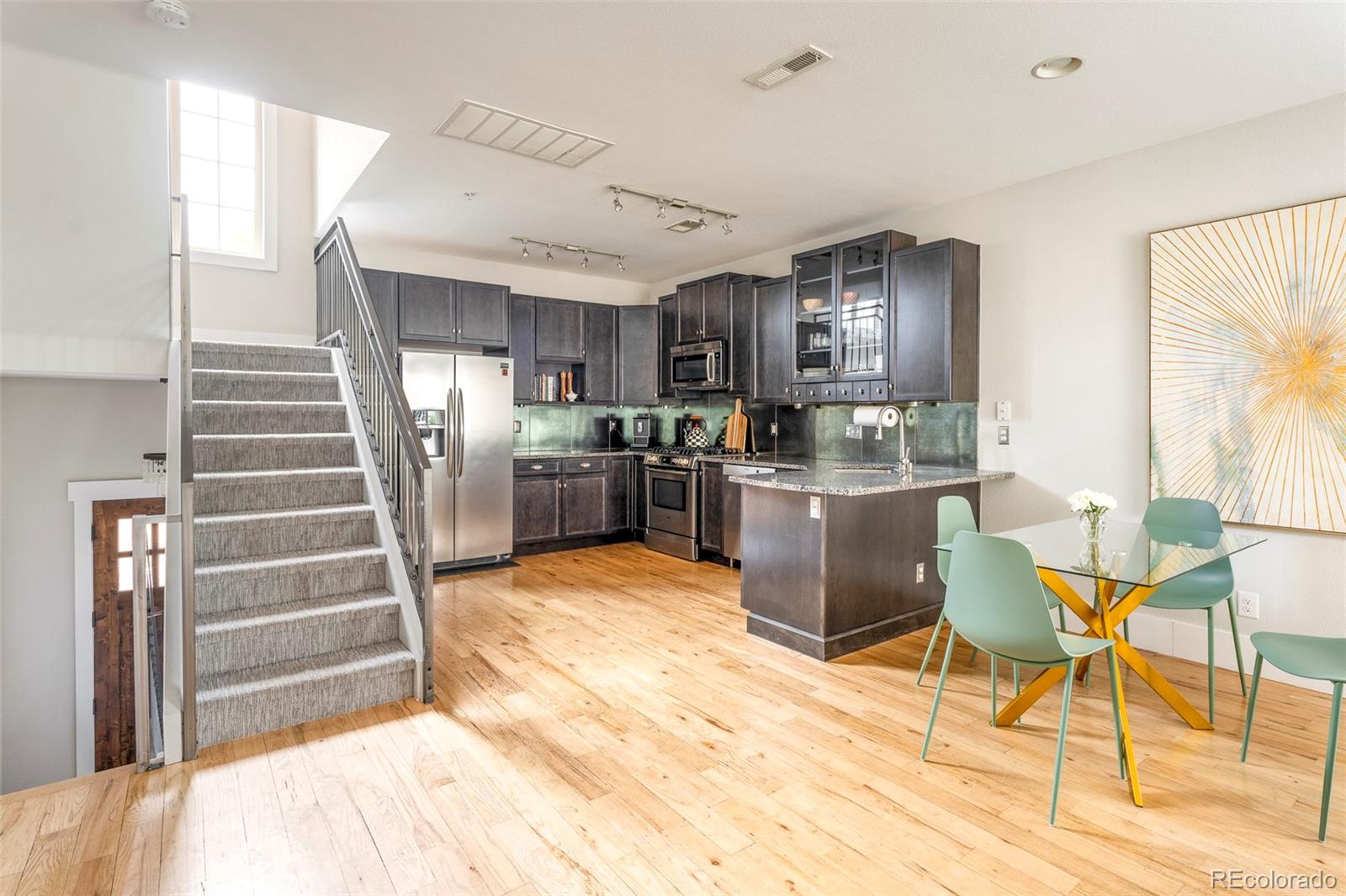 MLS Image #7 for 948 s pearl street 101,denver, Colorado