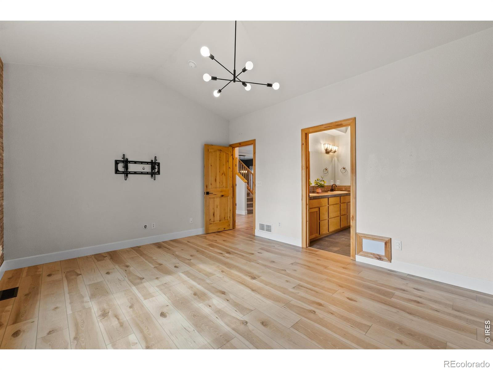 MLS Image #17 for 2036  vineyard court,windsor, Colorado