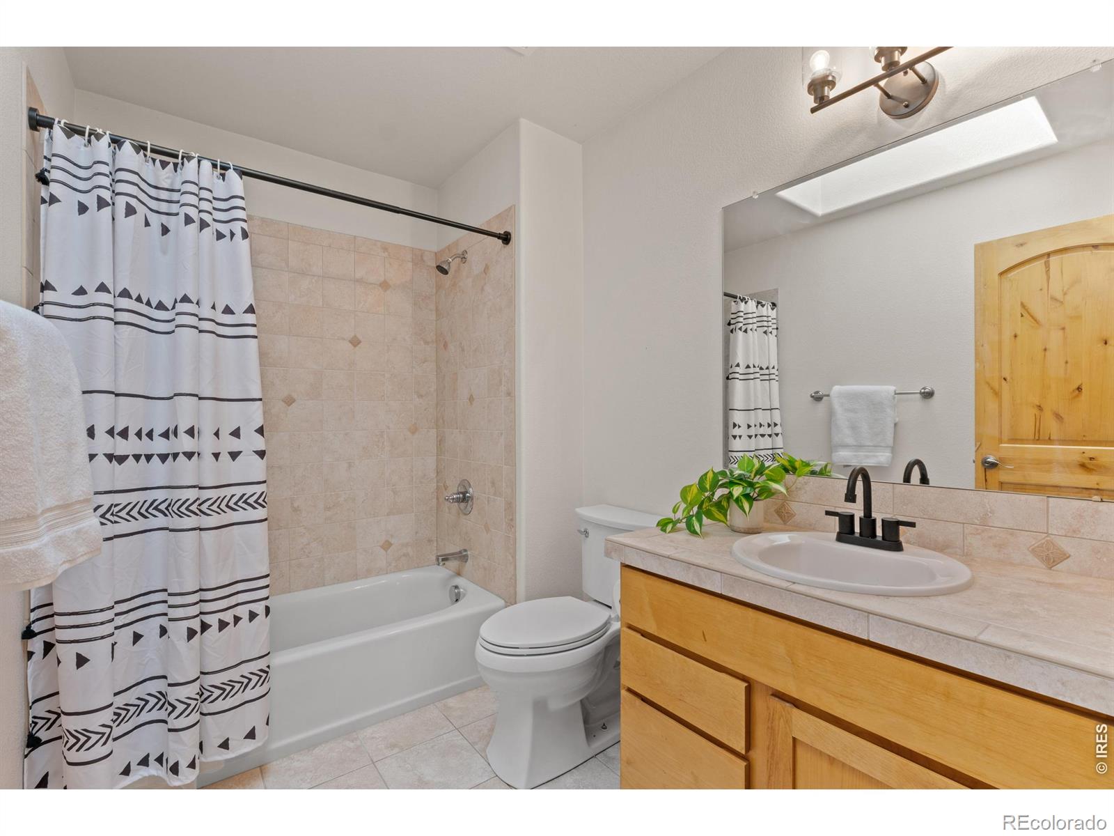 MLS Image #25 for 2036  vineyard court,windsor, Colorado