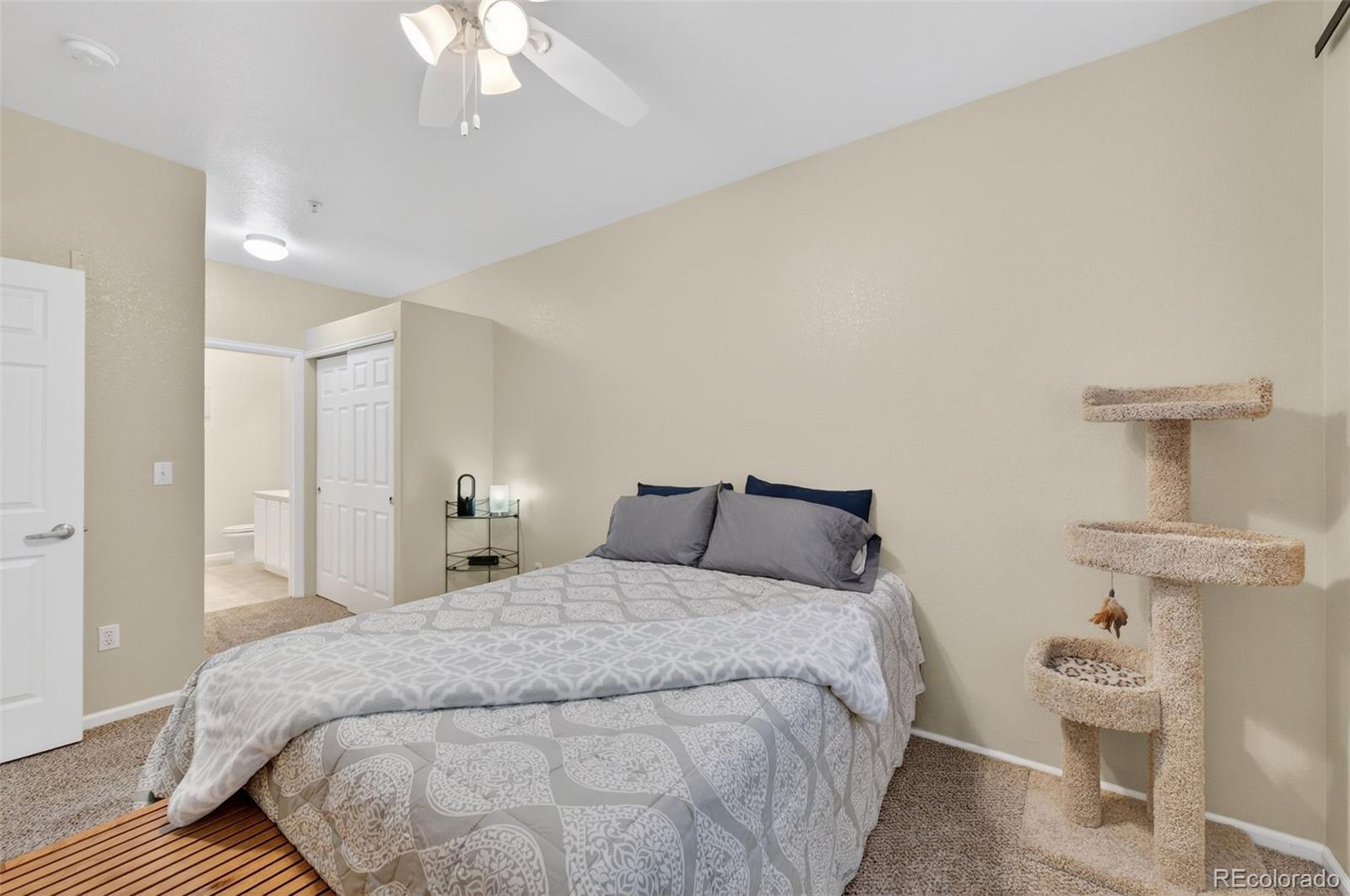 MLS Image #17 for 5255  memphis street,denver, Colorado
