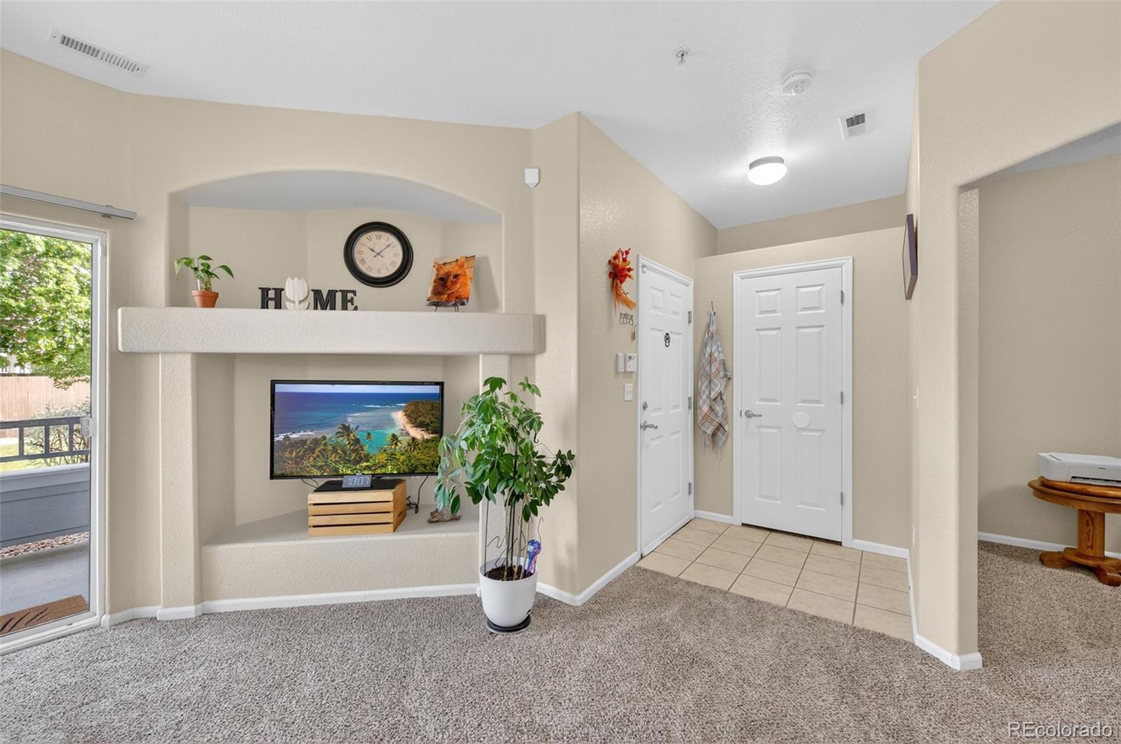 MLS Image #4 for 5255  memphis street,denver, Colorado
