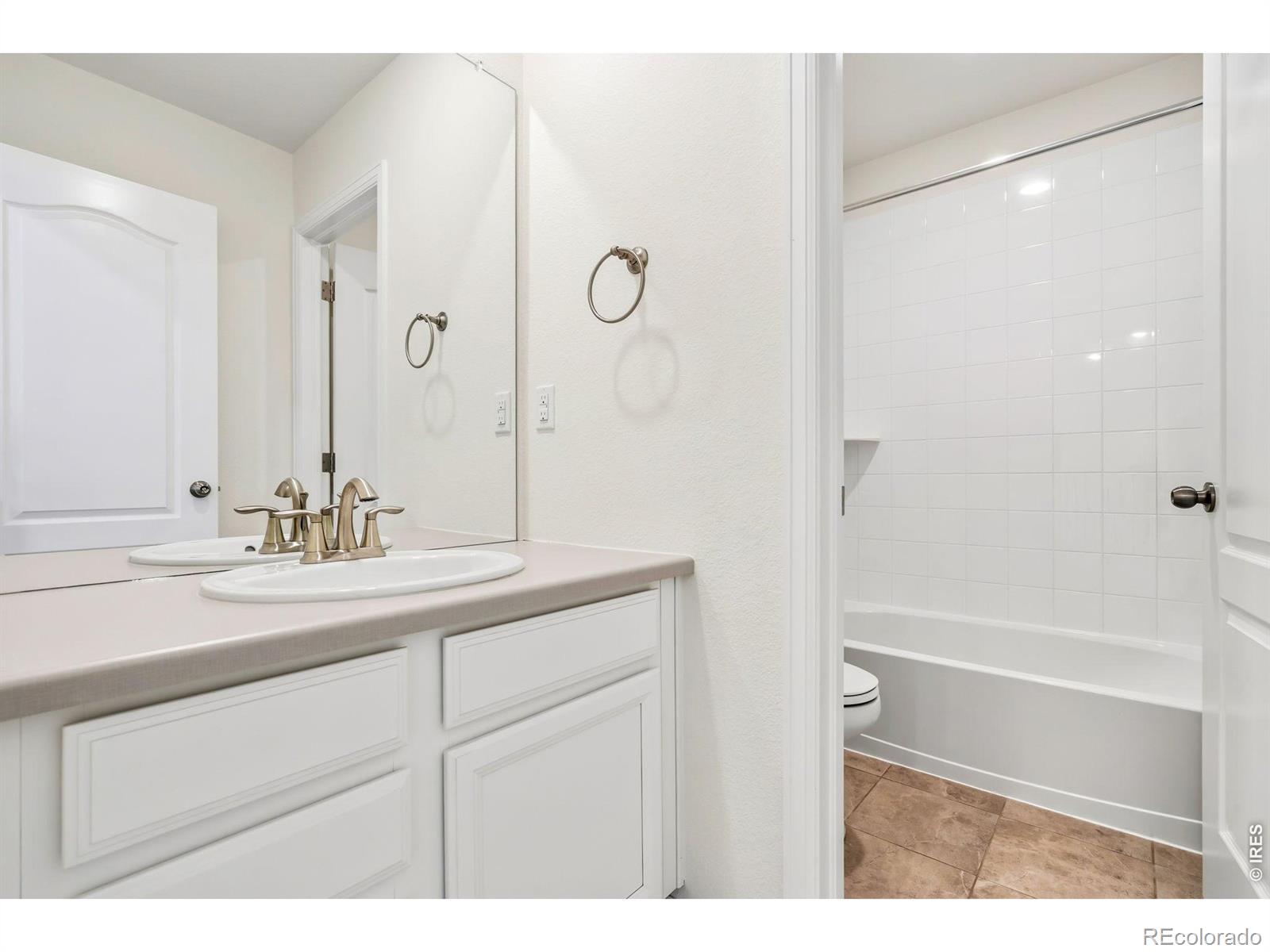 MLS Image #18 for 333  zeppelin way,fort collins, Colorado