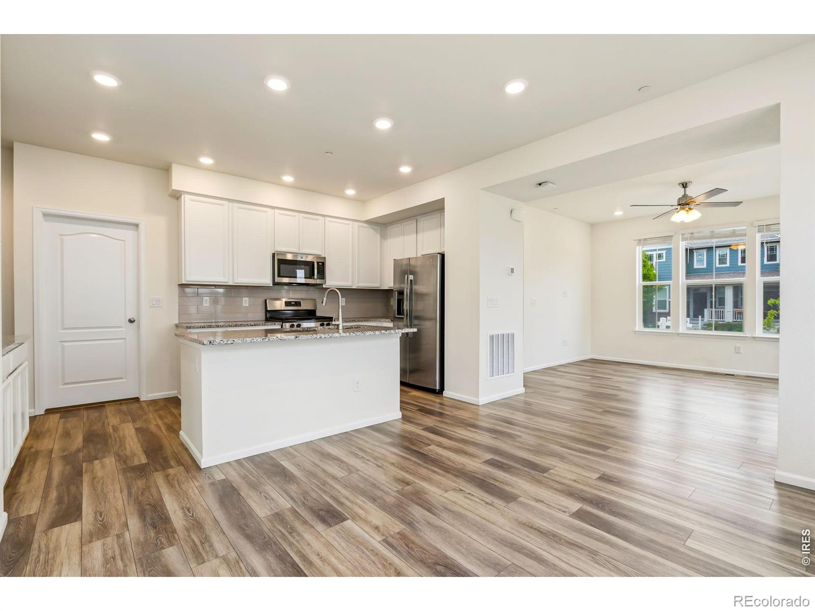 MLS Image #5 for 333  zeppelin way,fort collins, Colorado