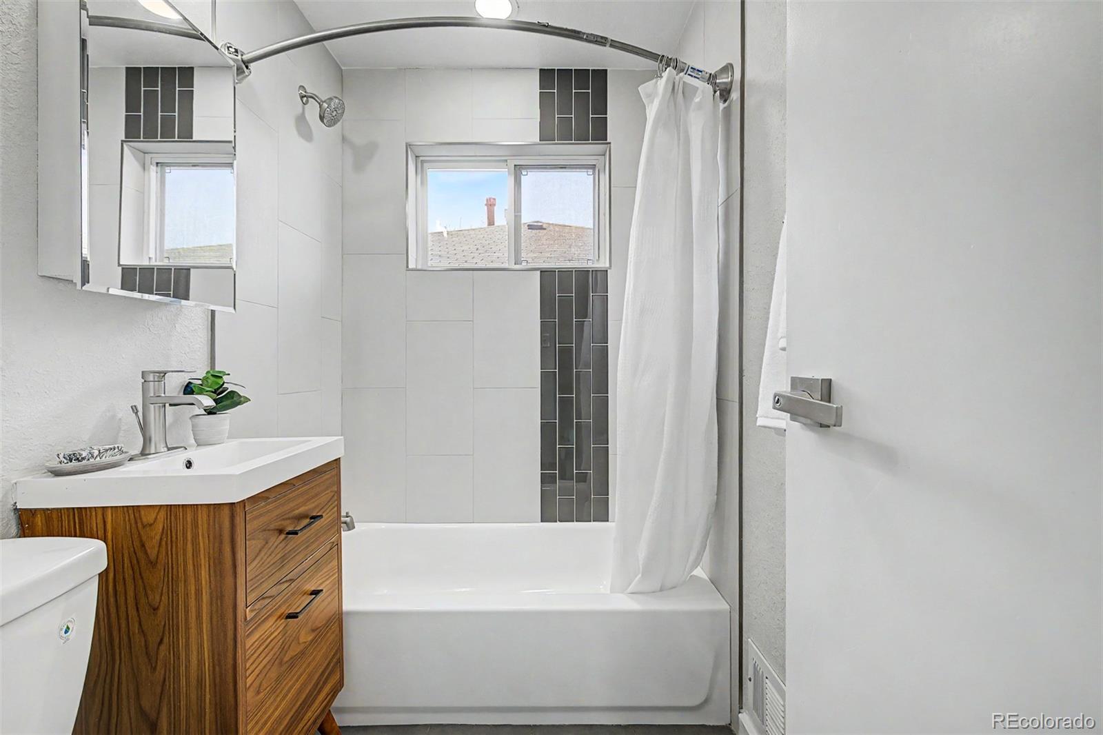 MLS Image #17 for 3546  ivy street,denver, Colorado