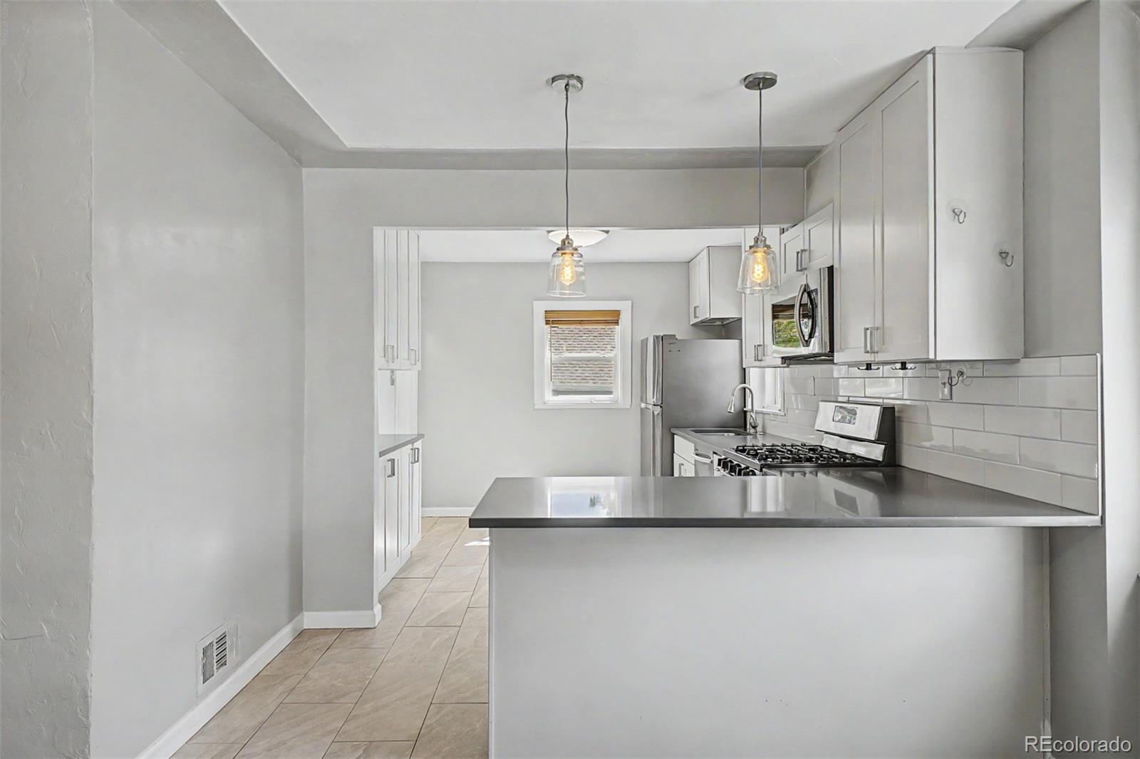 MLS Image #13 for 1660  yarrow street,lakewood, Colorado