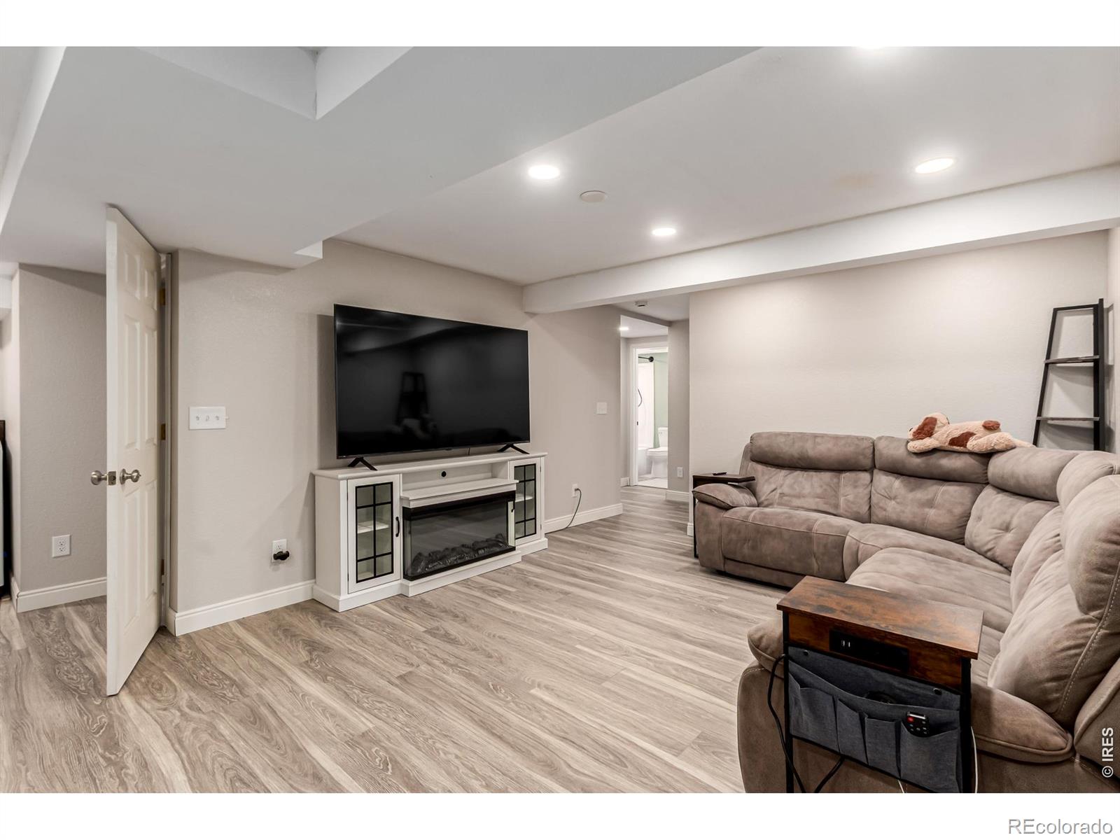 MLS Image #27 for 9712  queenscliffe drive,highlands ranch, Colorado