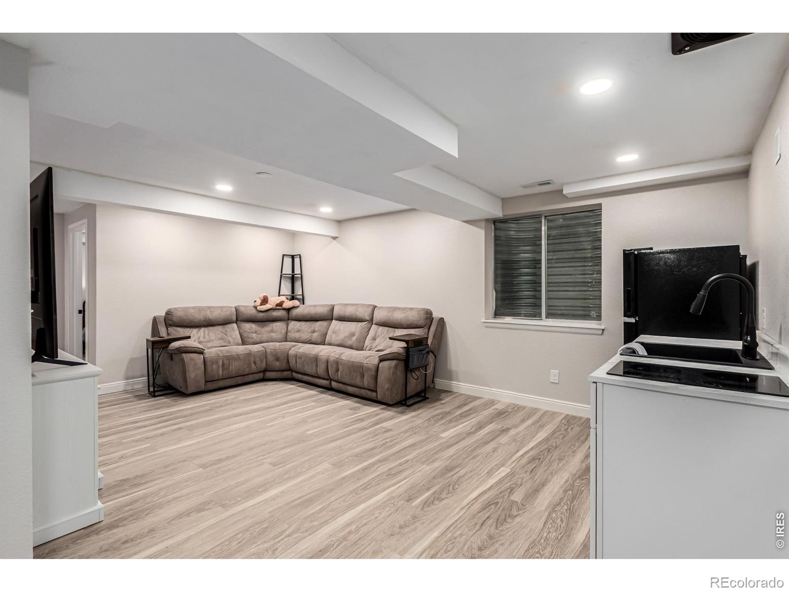 MLS Image #28 for 9712  queenscliffe drive,highlands ranch, Colorado