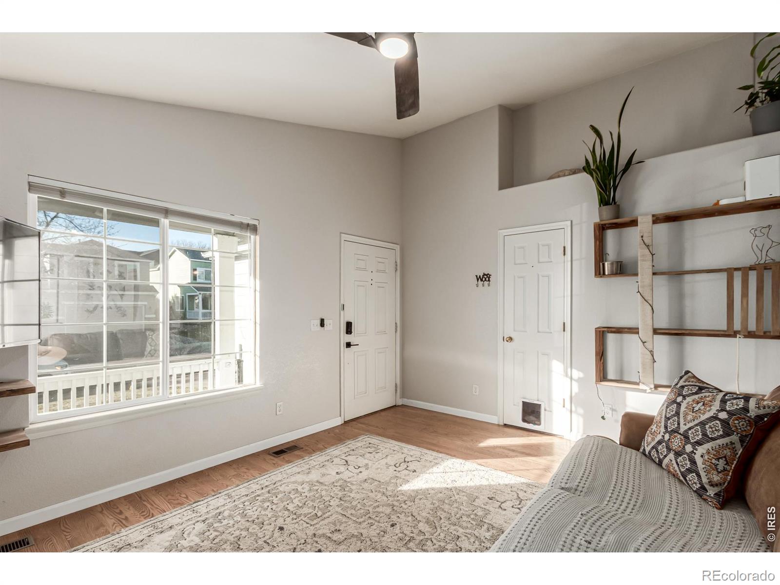 MLS Image #6 for 9712  queenscliffe drive,highlands ranch, Colorado