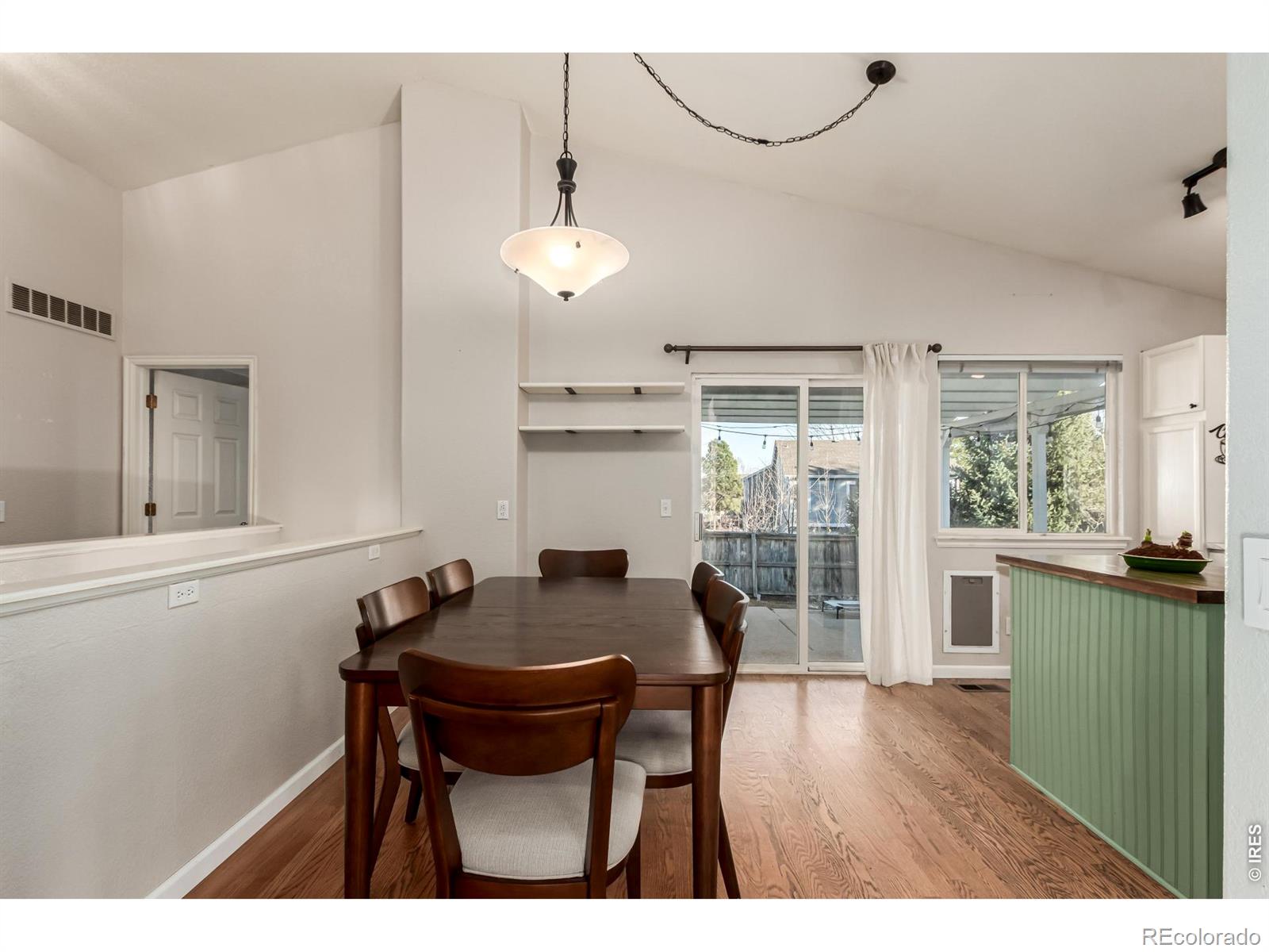 MLS Image #8 for 9712  queenscliffe drive,highlands ranch, Colorado