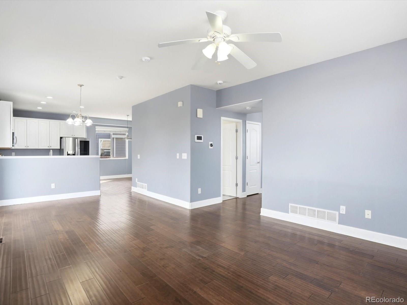 MLS Image #10 for 10059  dillon circle,commerce city, Colorado