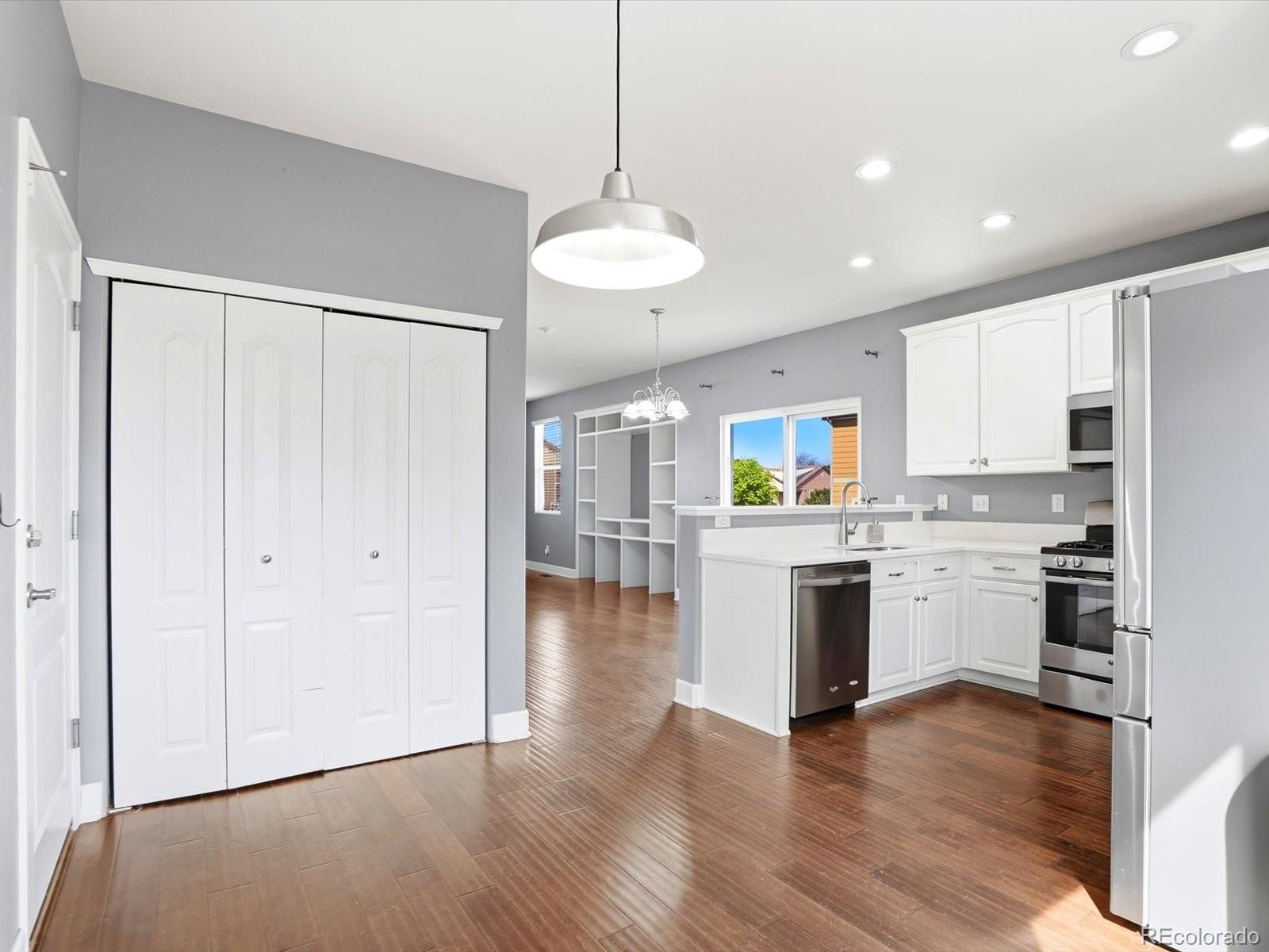 MLS Image #19 for 10059  dillon circle,commerce city, Colorado