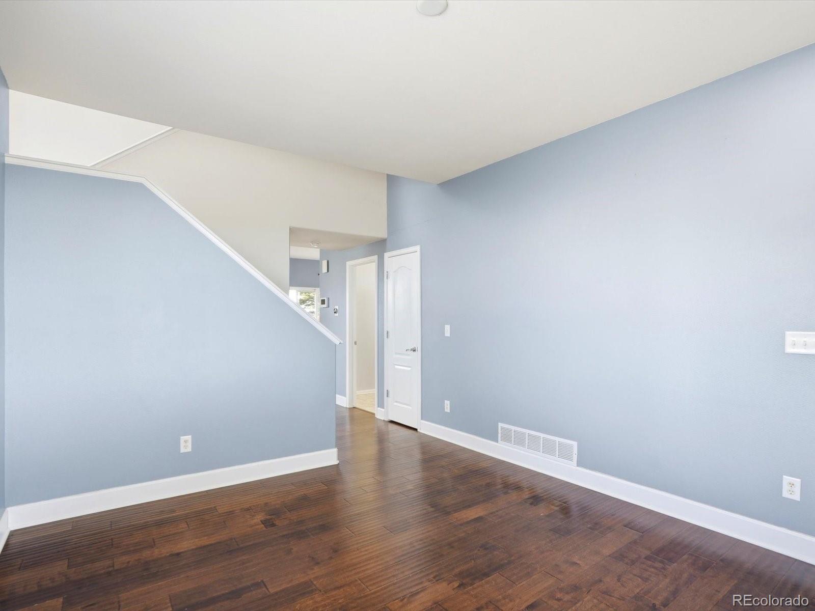 MLS Image #8 for 10059  dillon circle,commerce city, Colorado