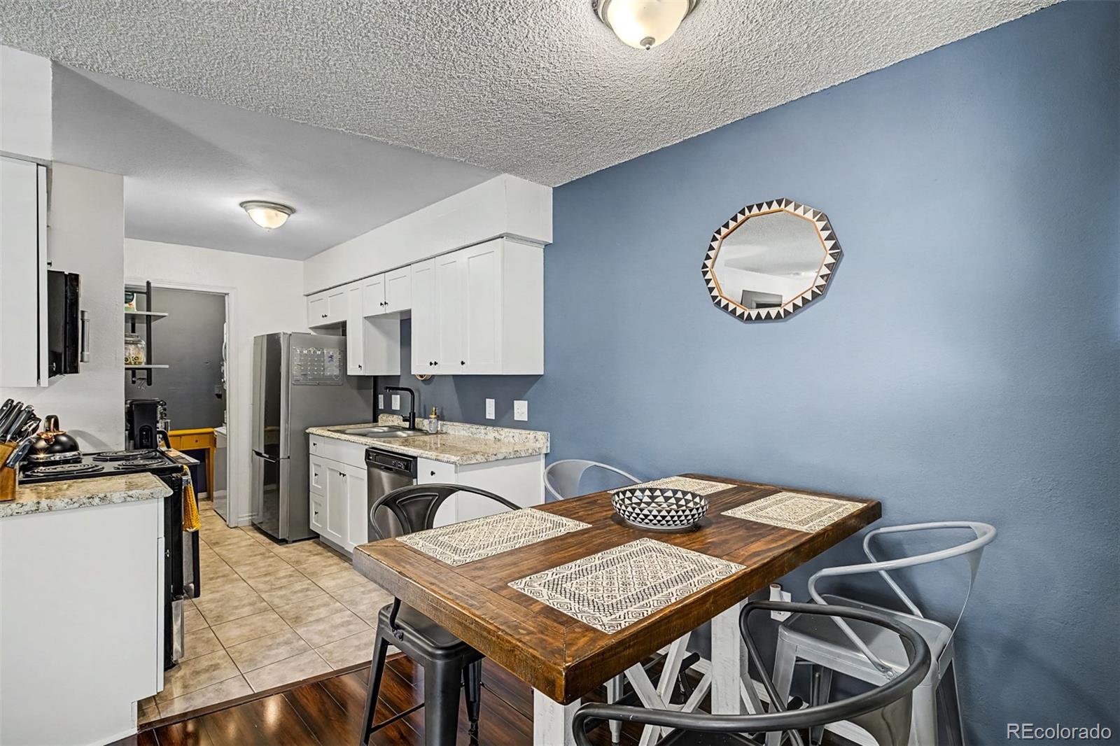 MLS Image #13 for 1845  kendall street,denver, Colorado