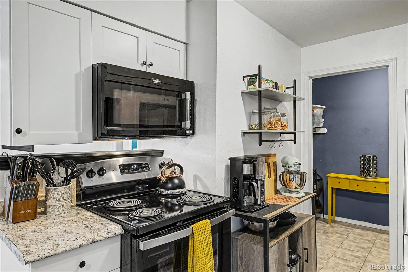 MLS Image #15 for 1845  kendall street,denver, Colorado