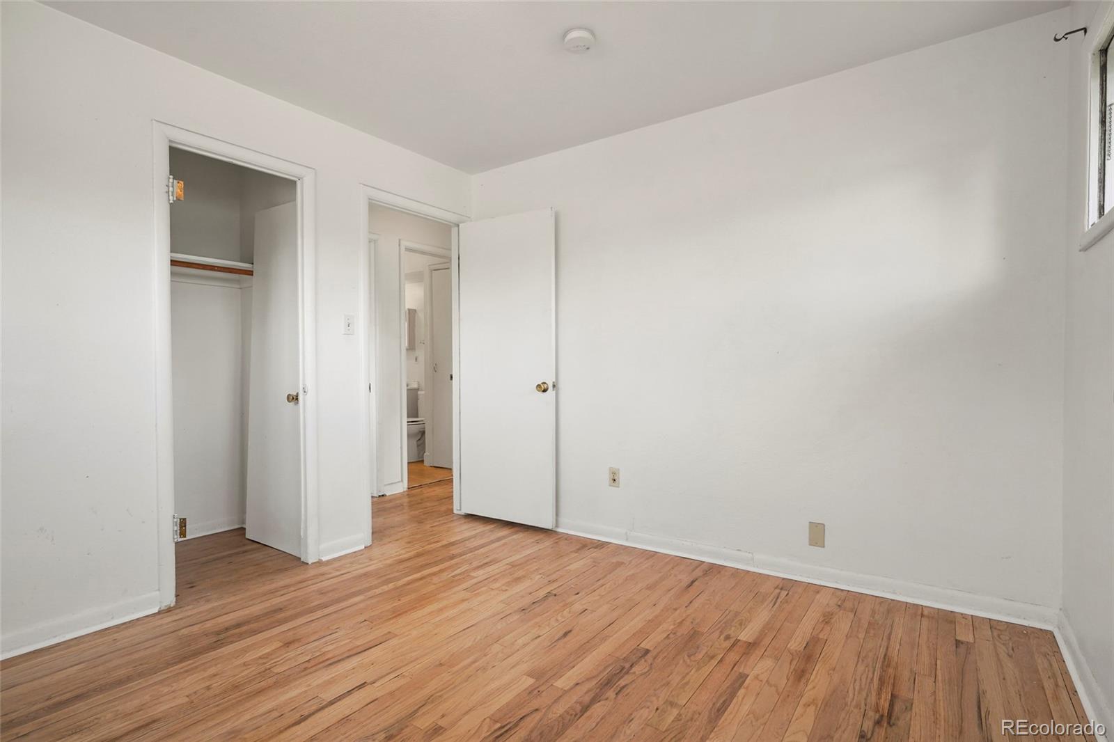 MLS Image #16 for 1750 s vallejo street,denver, Colorado