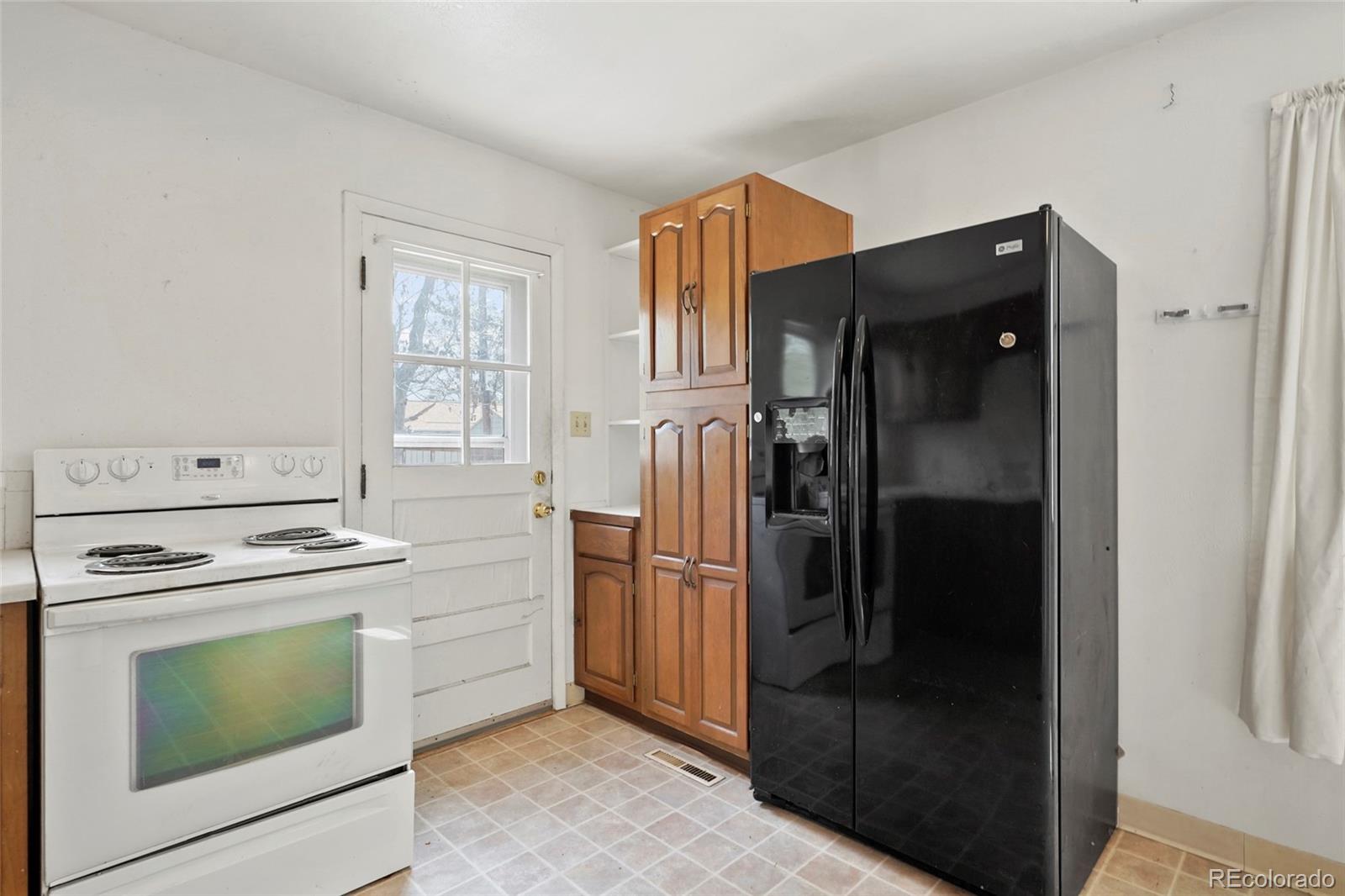 MLS Image #8 for 1750 s vallejo street,denver, Colorado