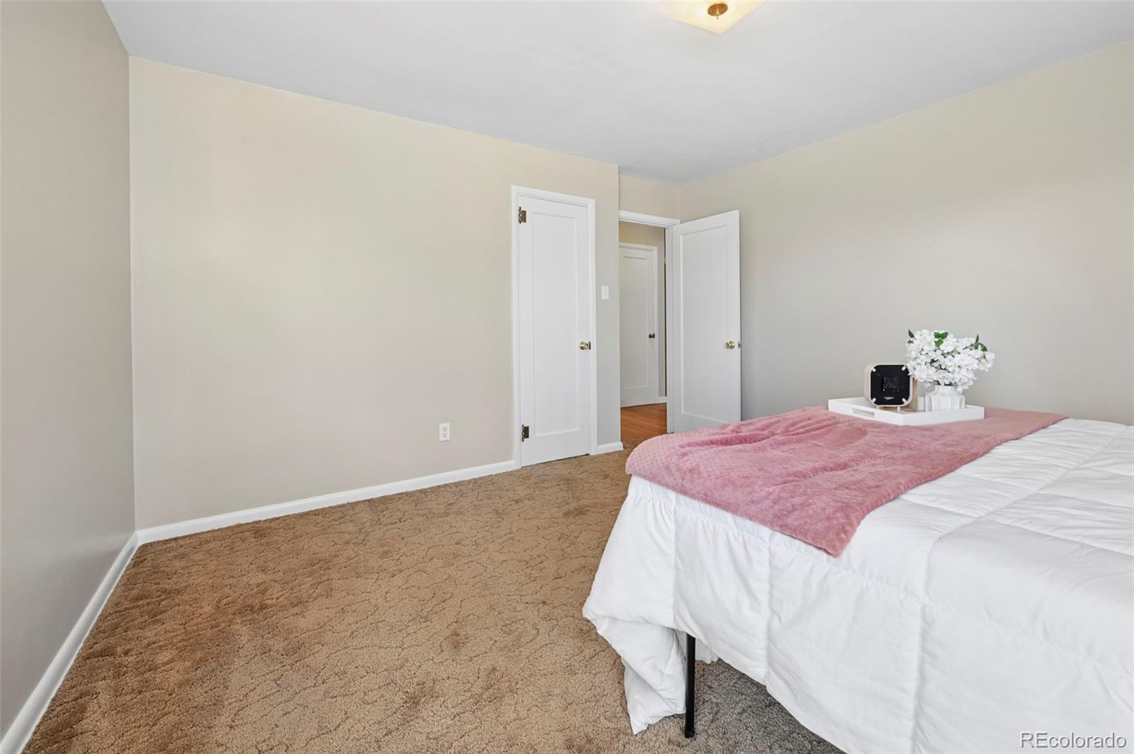 MLS Image #17 for 1318 e san rafael ,colorado springs, Colorado