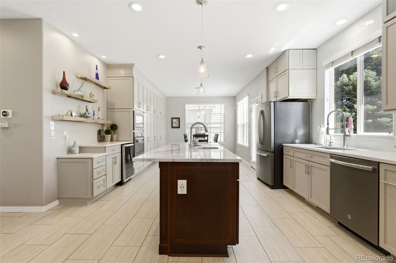 MLS Image #13 for 6112  devinney way,arvada, Colorado