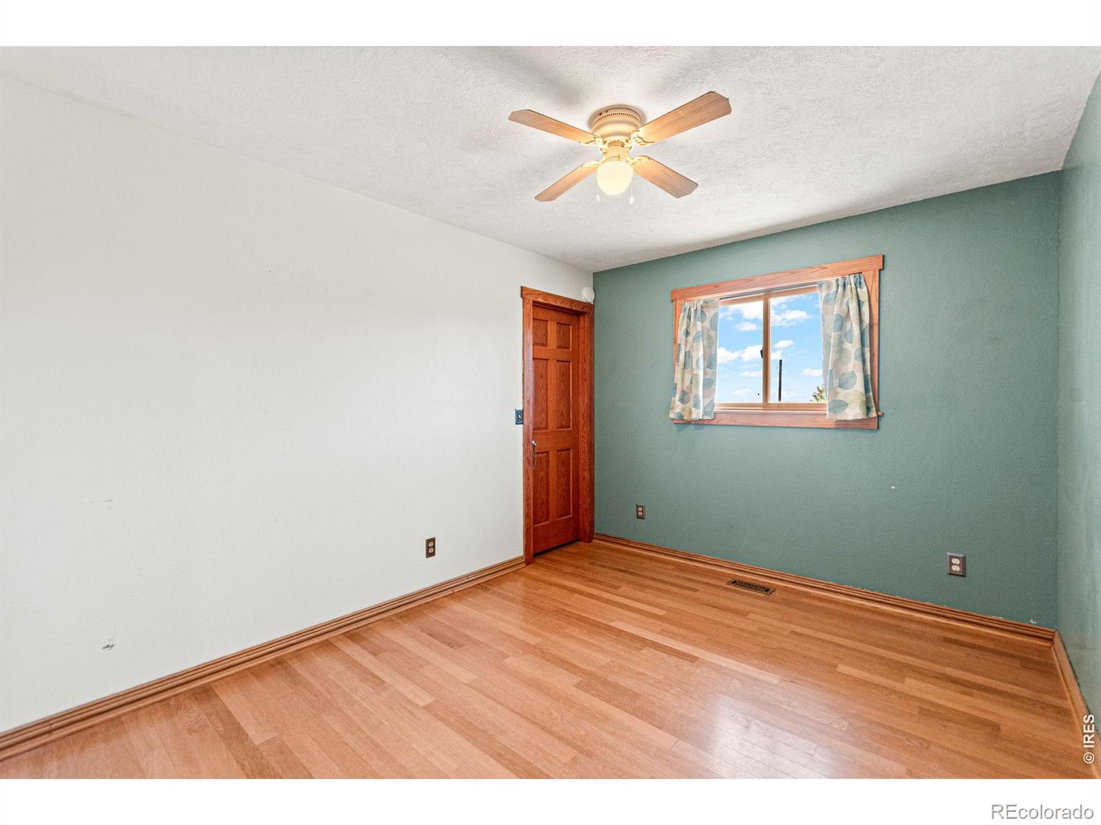 MLS Image #14 for 6701  orchard drive,loveland, Colorado