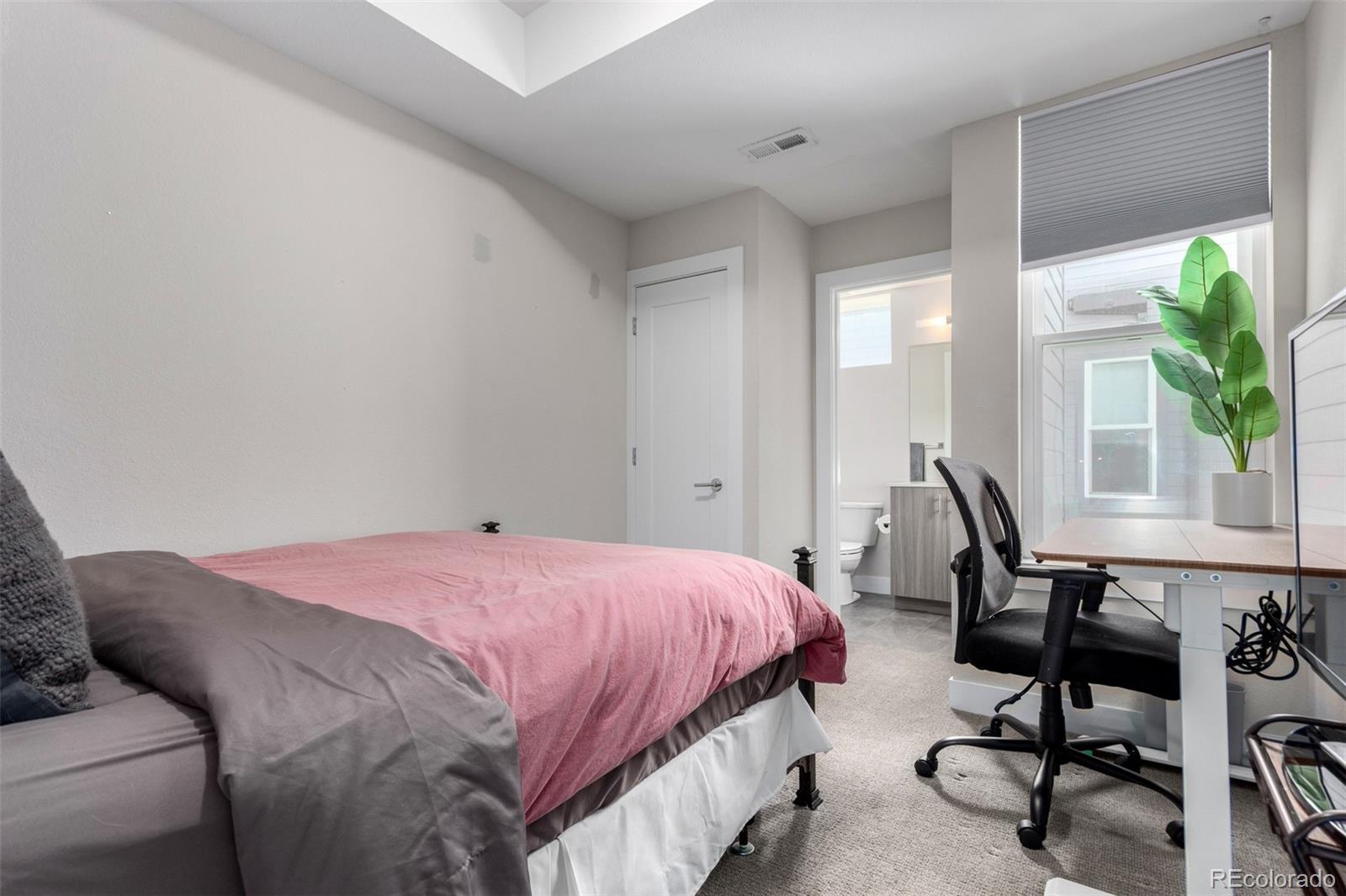 MLS Image #15 for 1470  wolff street,denver, Colorado