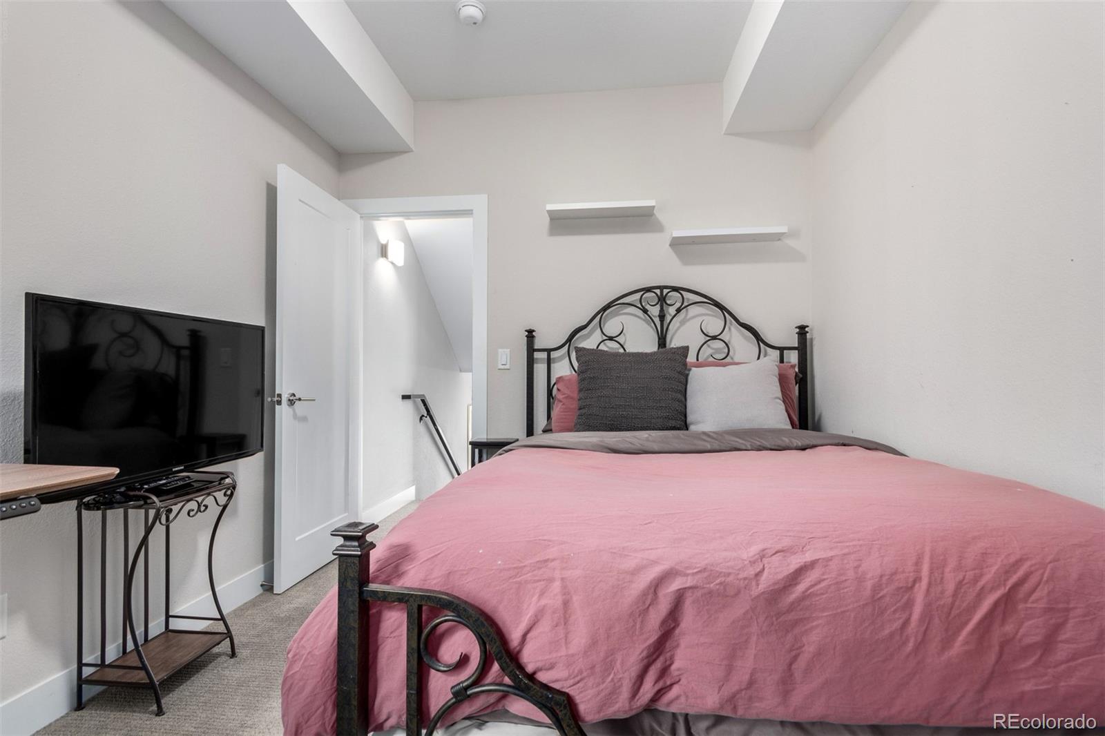 MLS Image #16 for 1470  wolff street,denver, Colorado