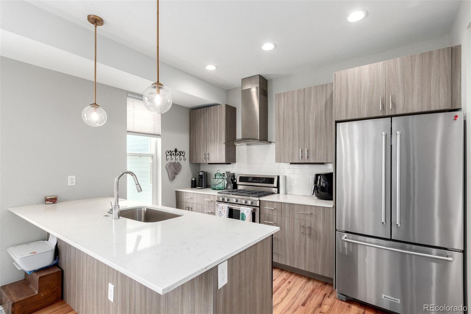 MLS Image #6 for 1470  wolff street,denver, Colorado
