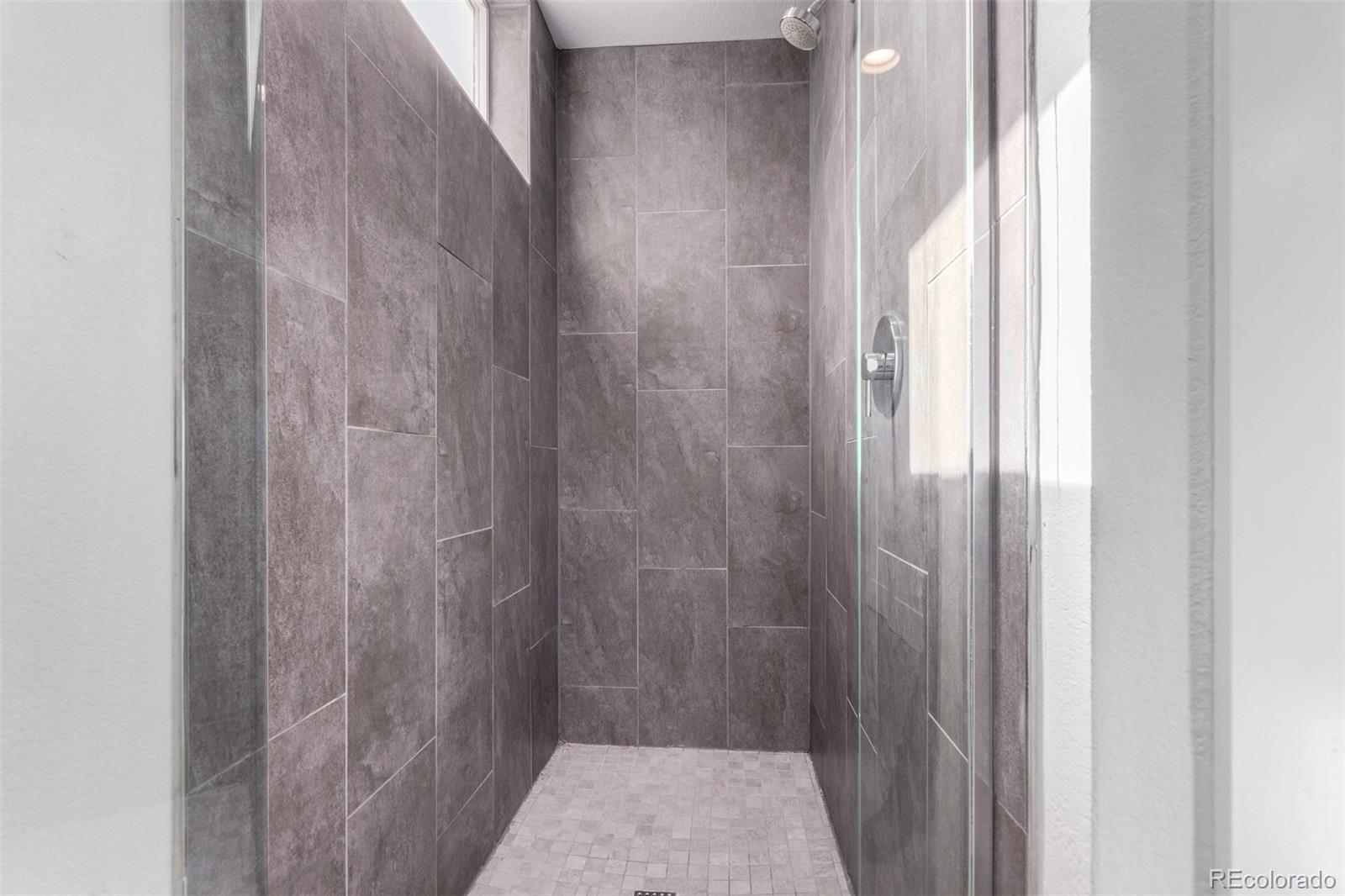 MLS Image #9 for 1470  wolff street,denver, Colorado
