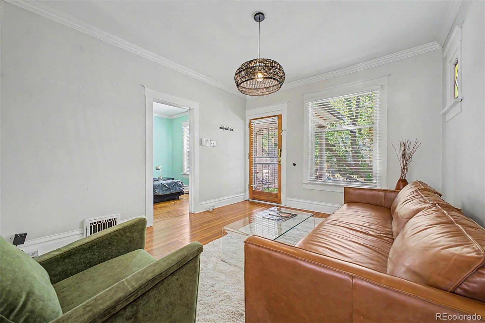 MLS Image #3 for 594 s pennsylvania street,denver, Colorado