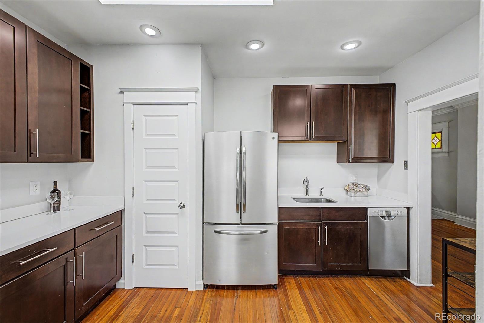MLS Image #8 for 594 s pennsylvania street,denver, Colorado