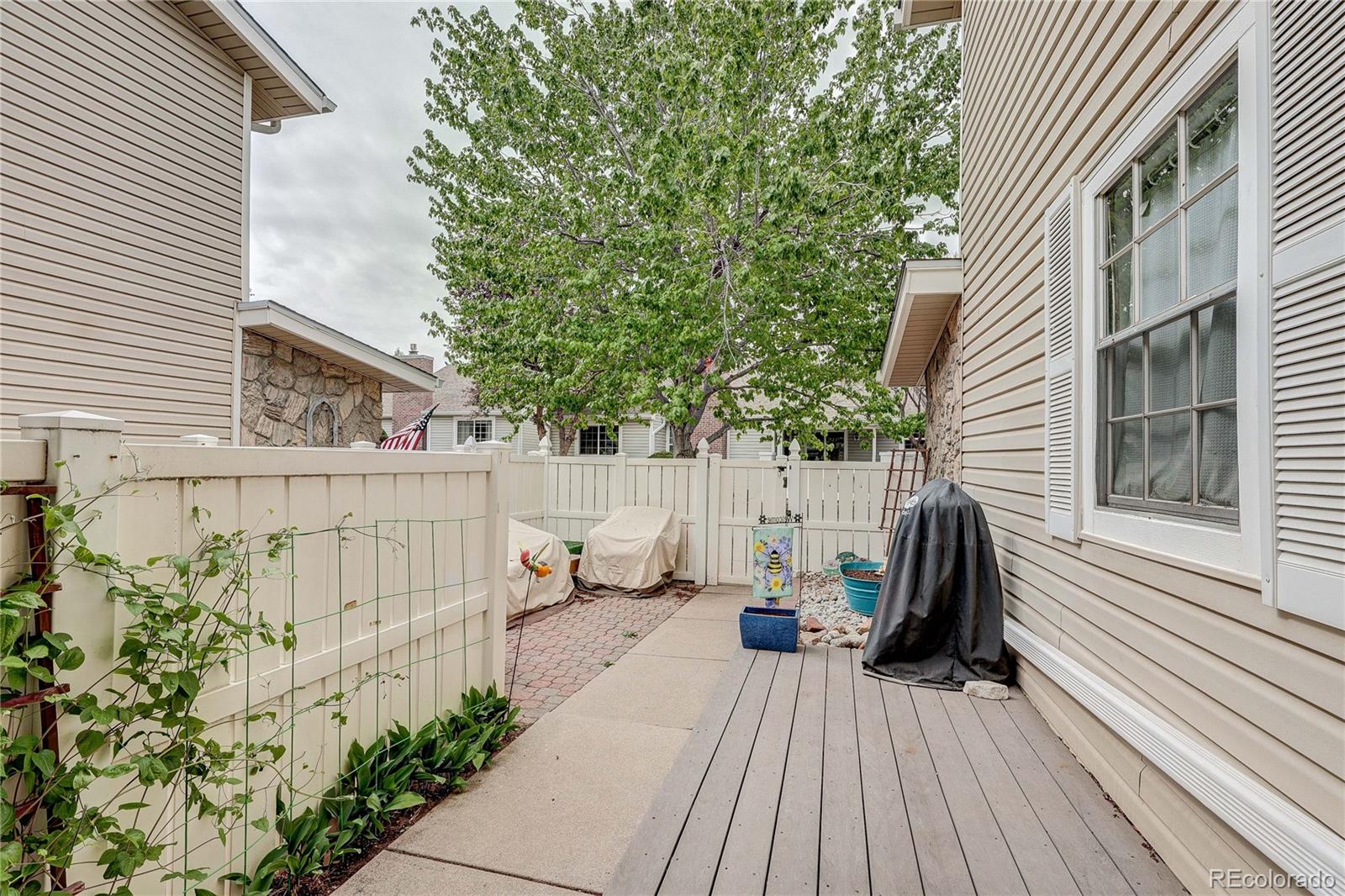 MLS Image #3 for 2784 s heather gardens way,aurora, Colorado