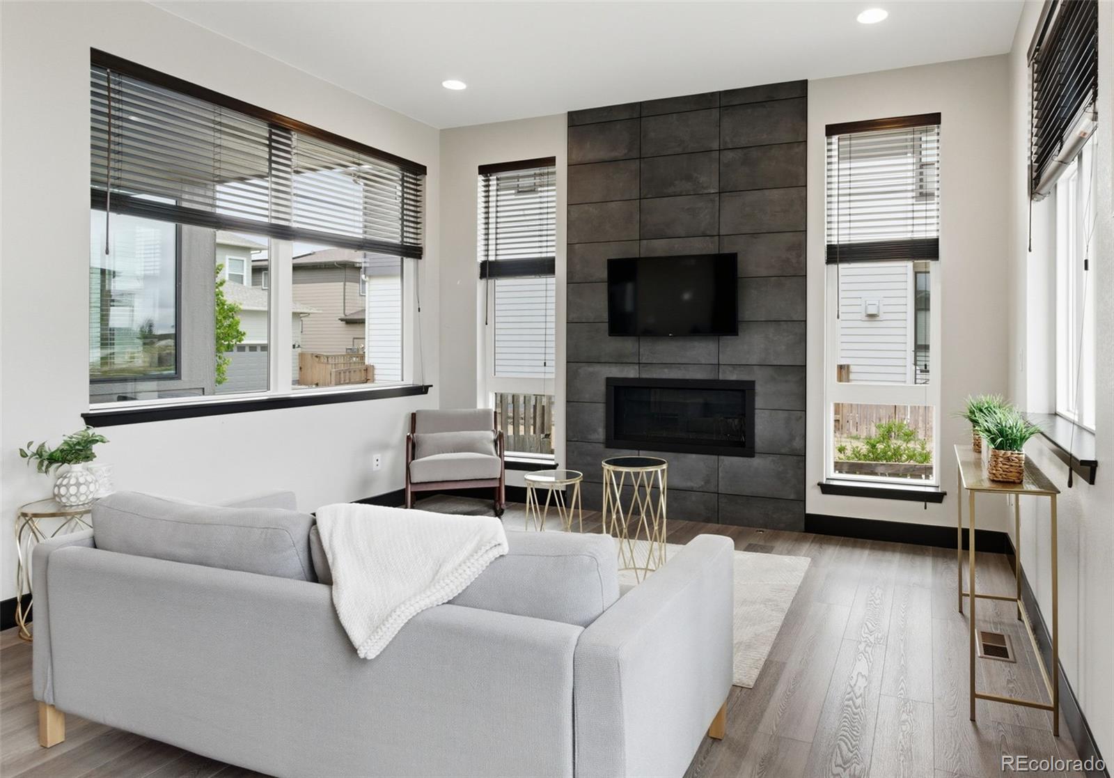 MLS Image #4 for 21412 e 61st drive,aurora, Colorado