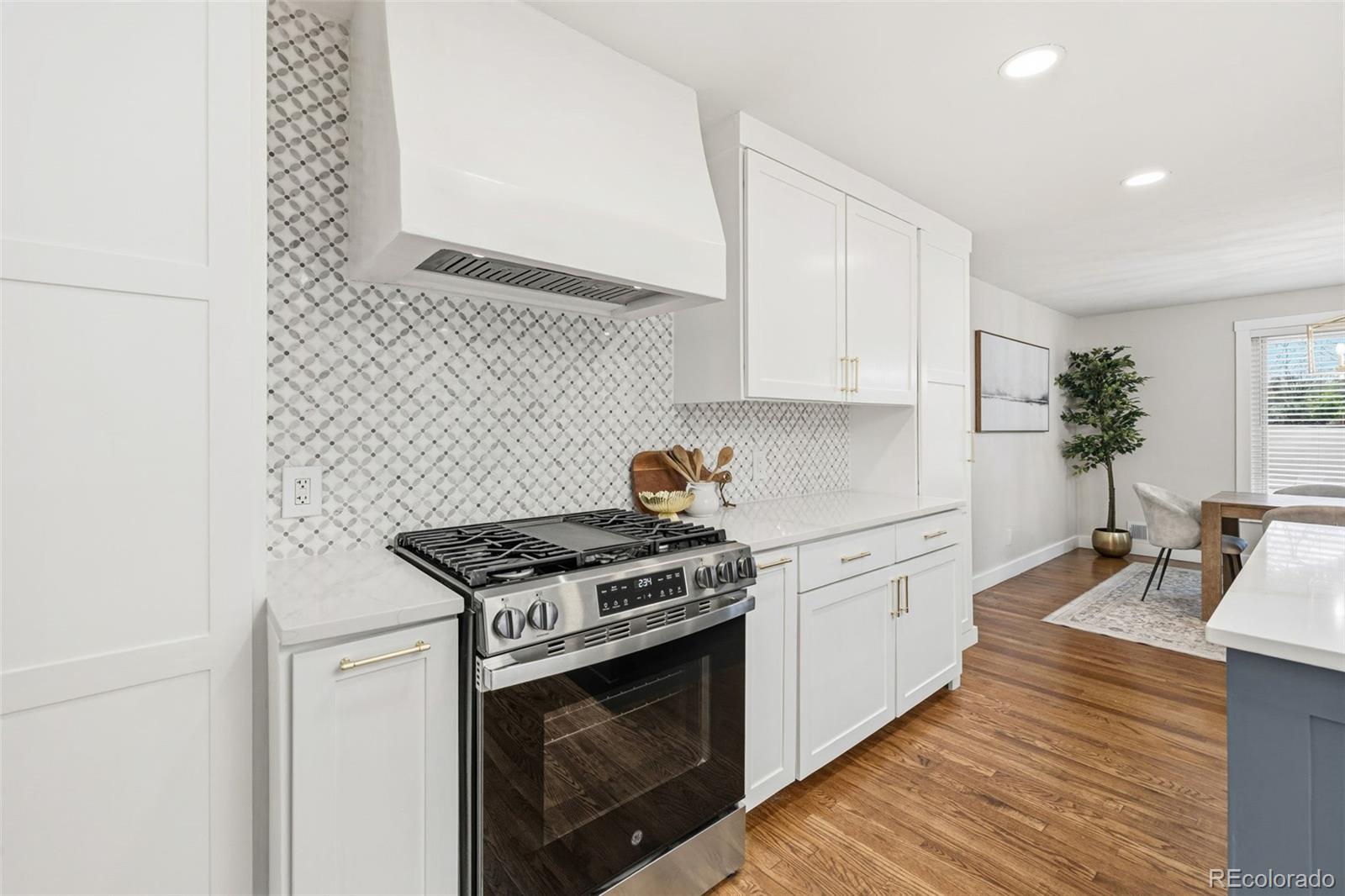 MLS Image #11 for 6536 s kit carson street,centennial, Colorado