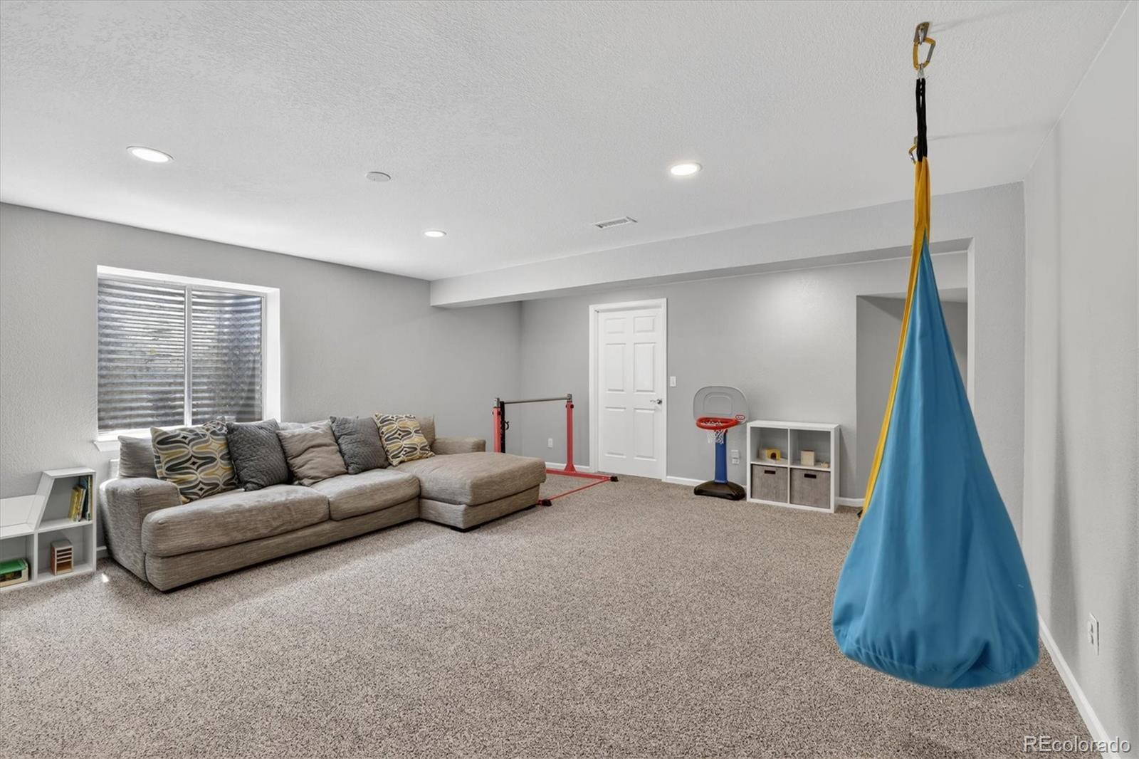 MLS Image #18 for 6818  lupine way,arvada, Colorado