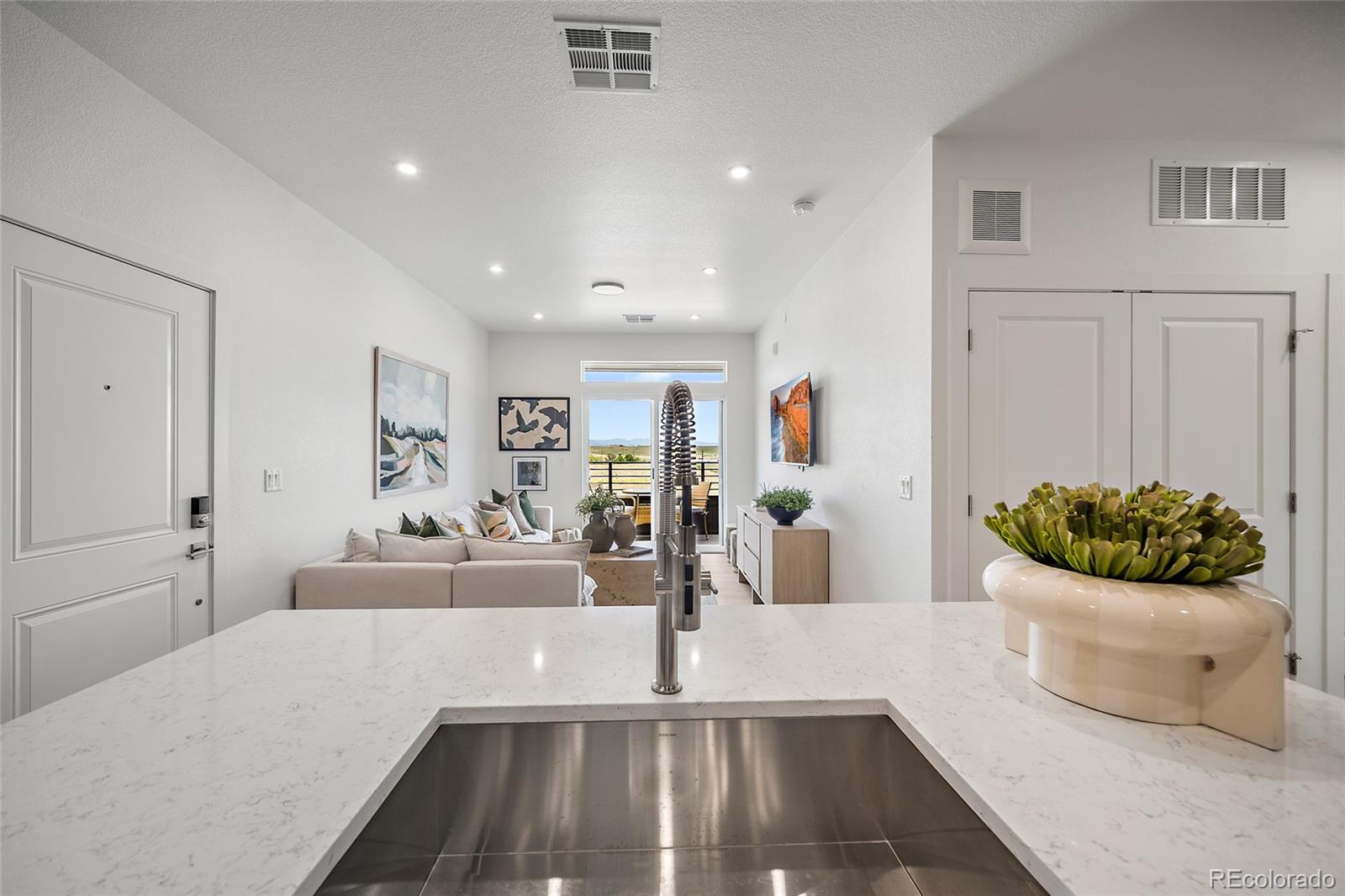 MLS Image #5 for 11940  soprano circle 302,lone tree, Colorado