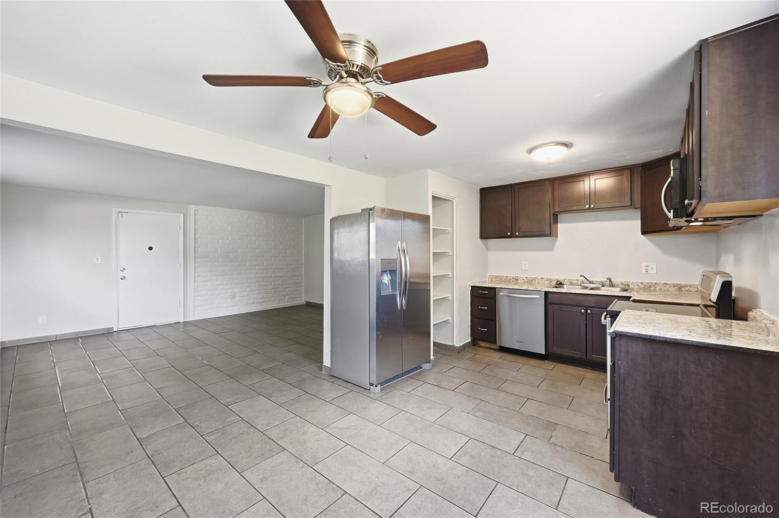 MLS Image #7 for 875 s quebec street,denver, Colorado