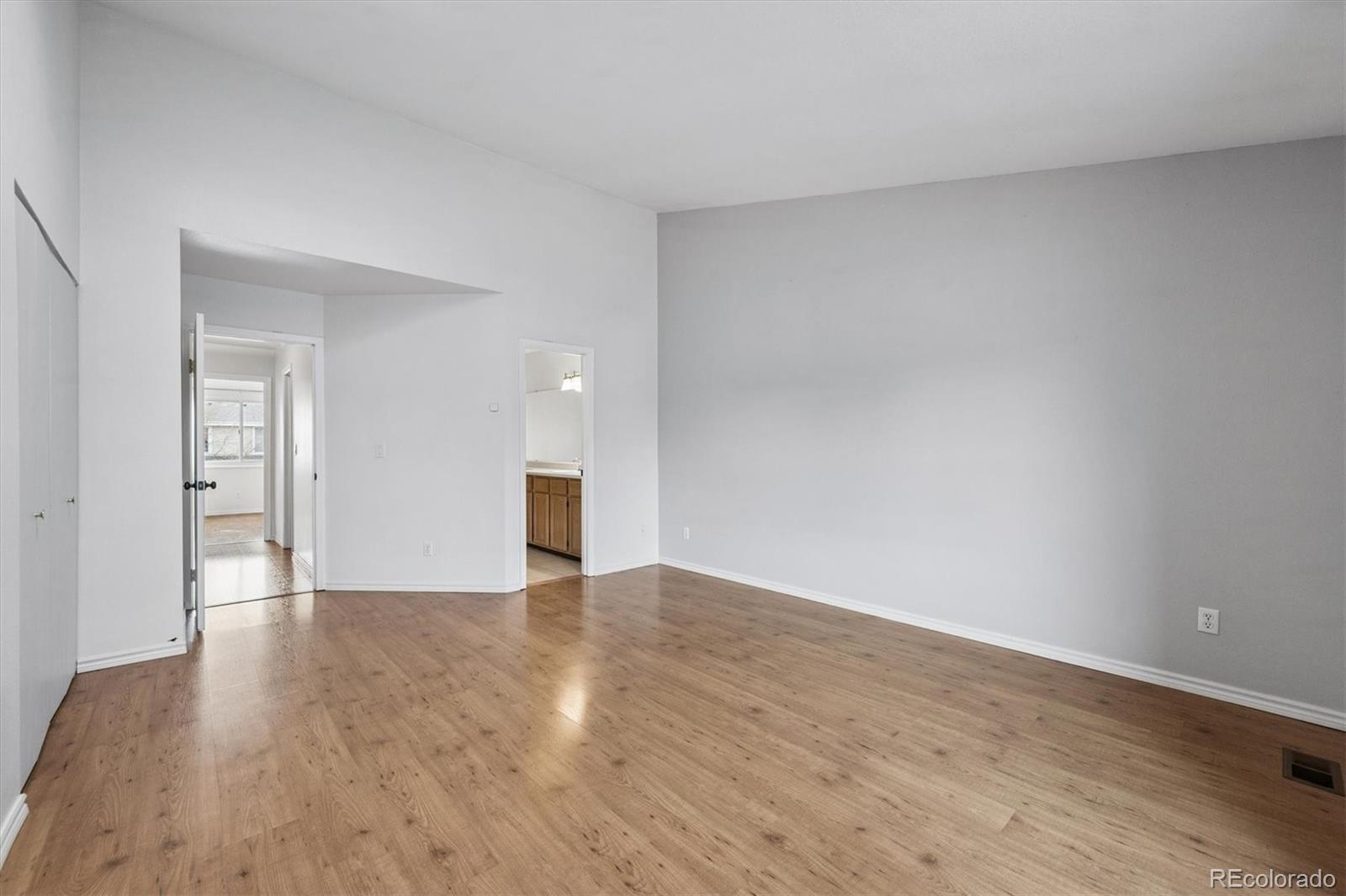 MLS Image #9 for 7476 e arkansas avenue 35-05,denver, Colorado