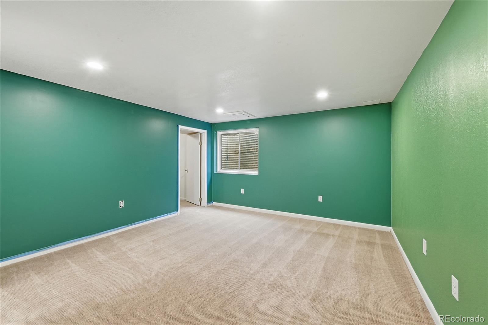 MLS Image #21 for 2212 s yampa court,aurora, Colorado