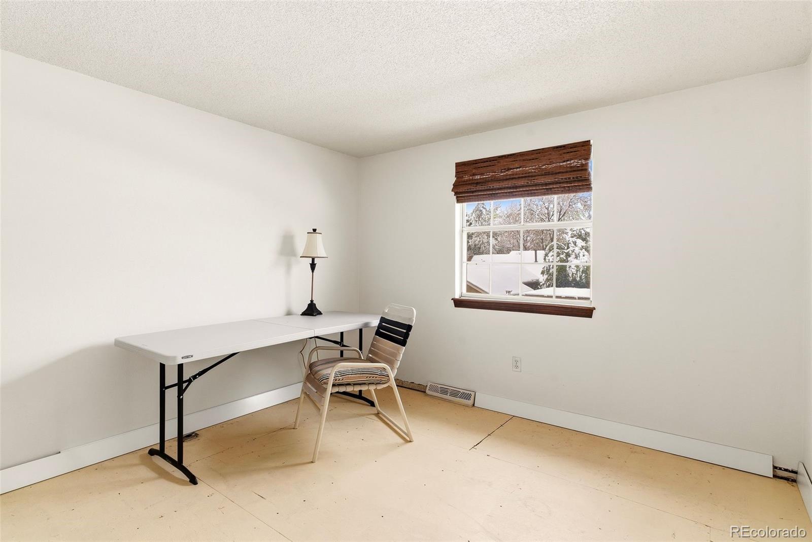 MLS Image #16 for 8651 e amherst drive,denver, Colorado