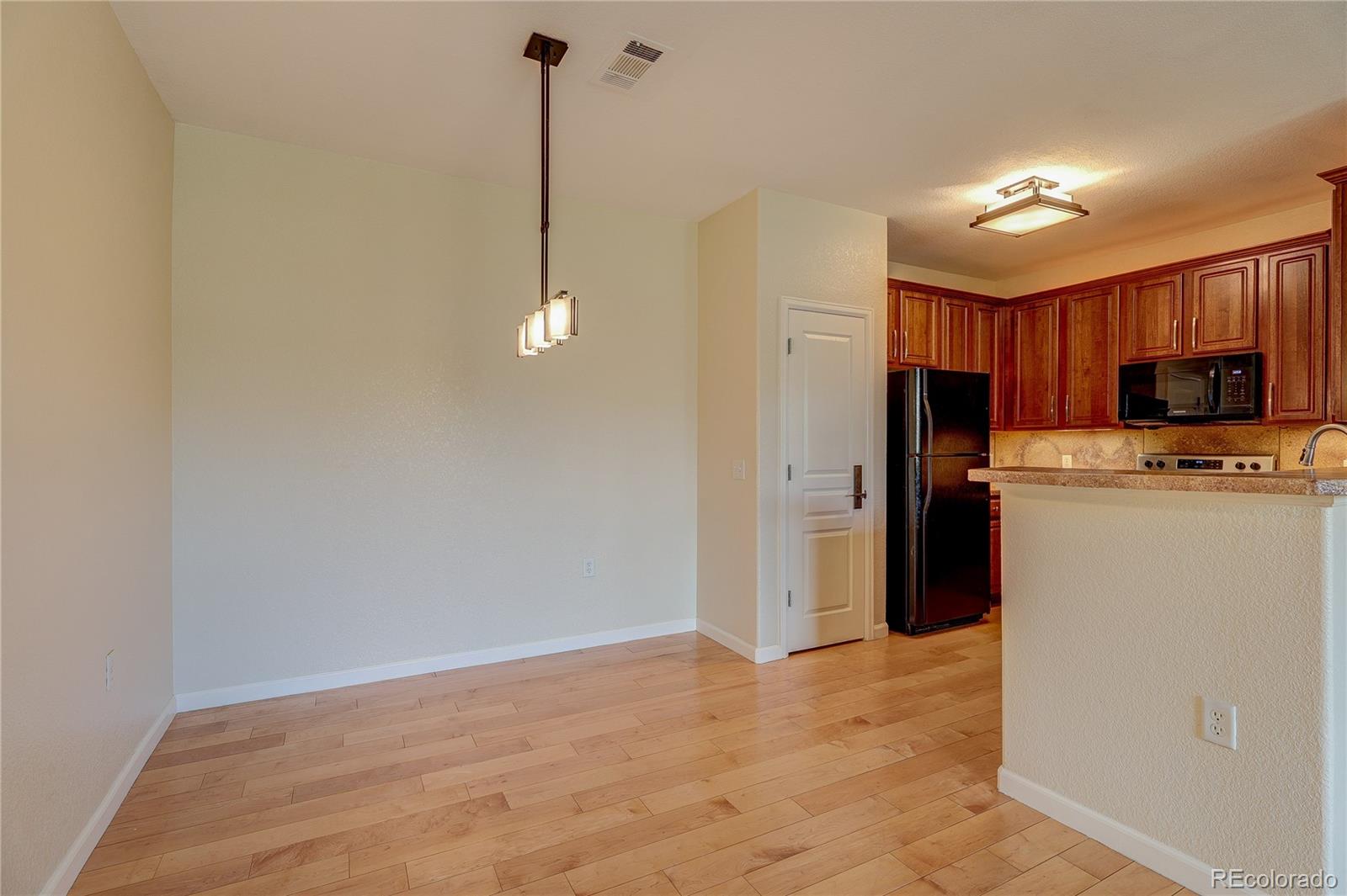 MLS Image #7 for 10437 w hampden avenue,lakewood, Colorado