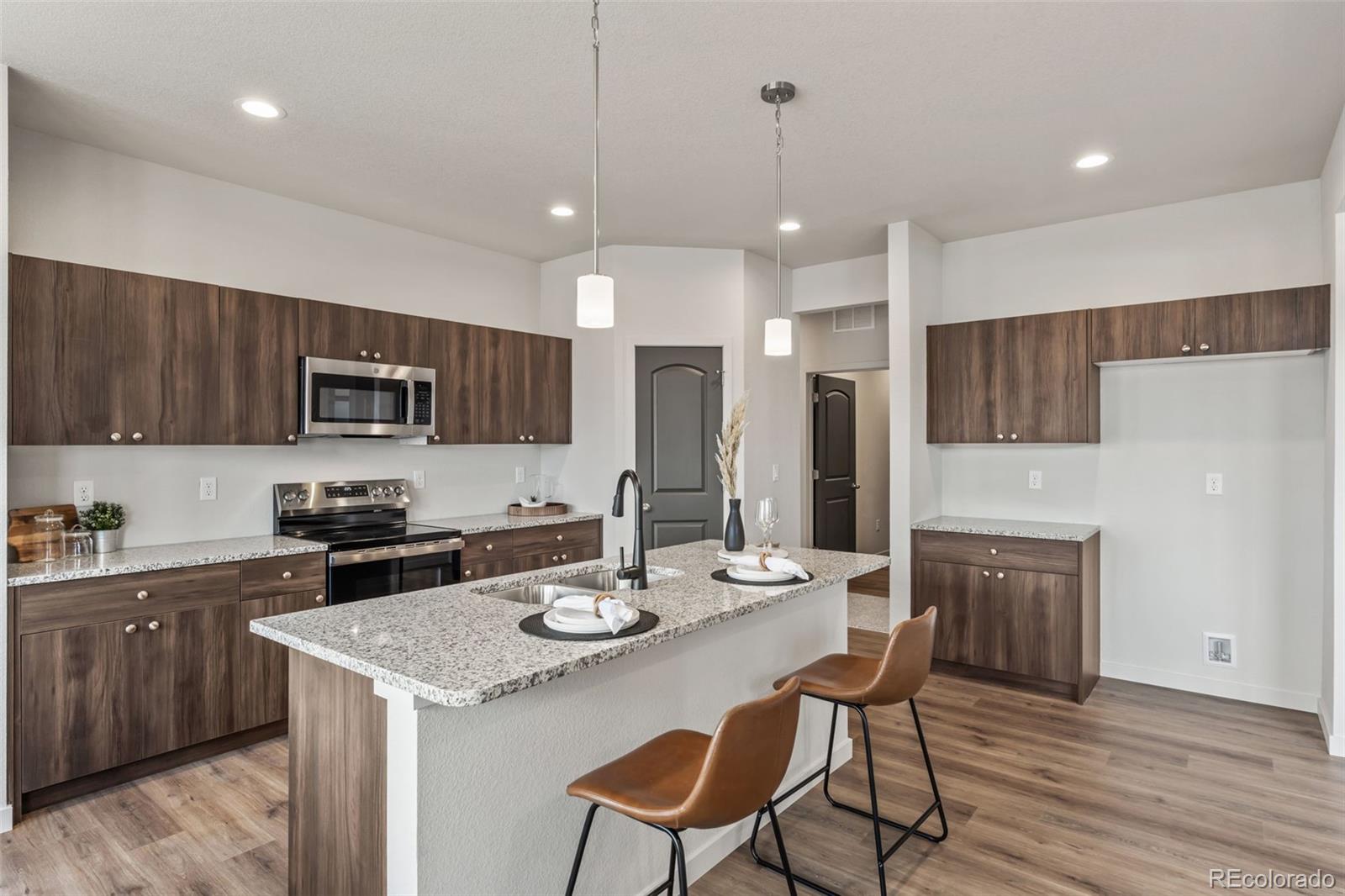 MLS Image #10 for 729  campbell lane,pueblo, Colorado