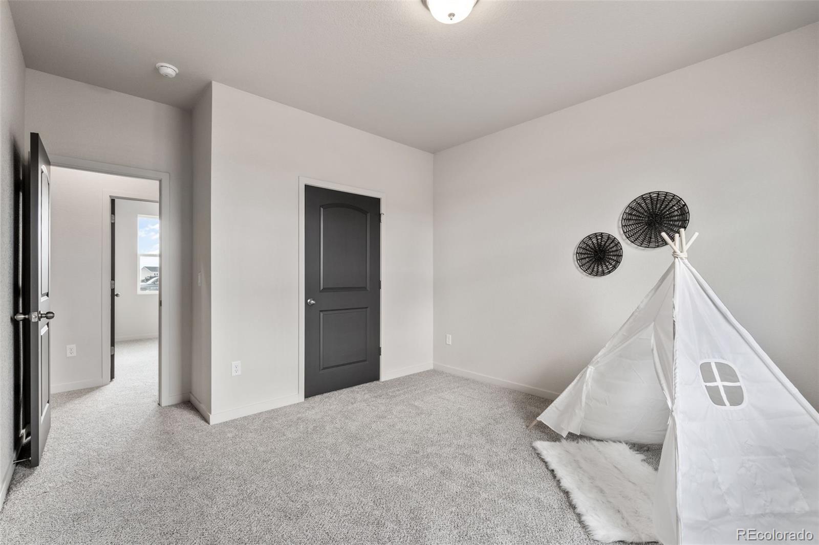 MLS Image #29 for 729  campbell lane,pueblo, Colorado