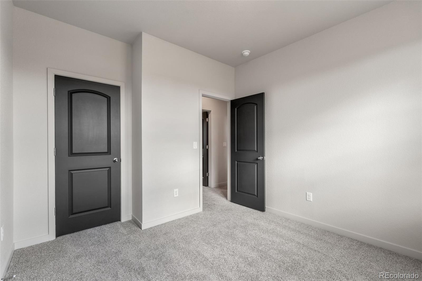 MLS Image #33 for 729  campbell lane,pueblo, Colorado