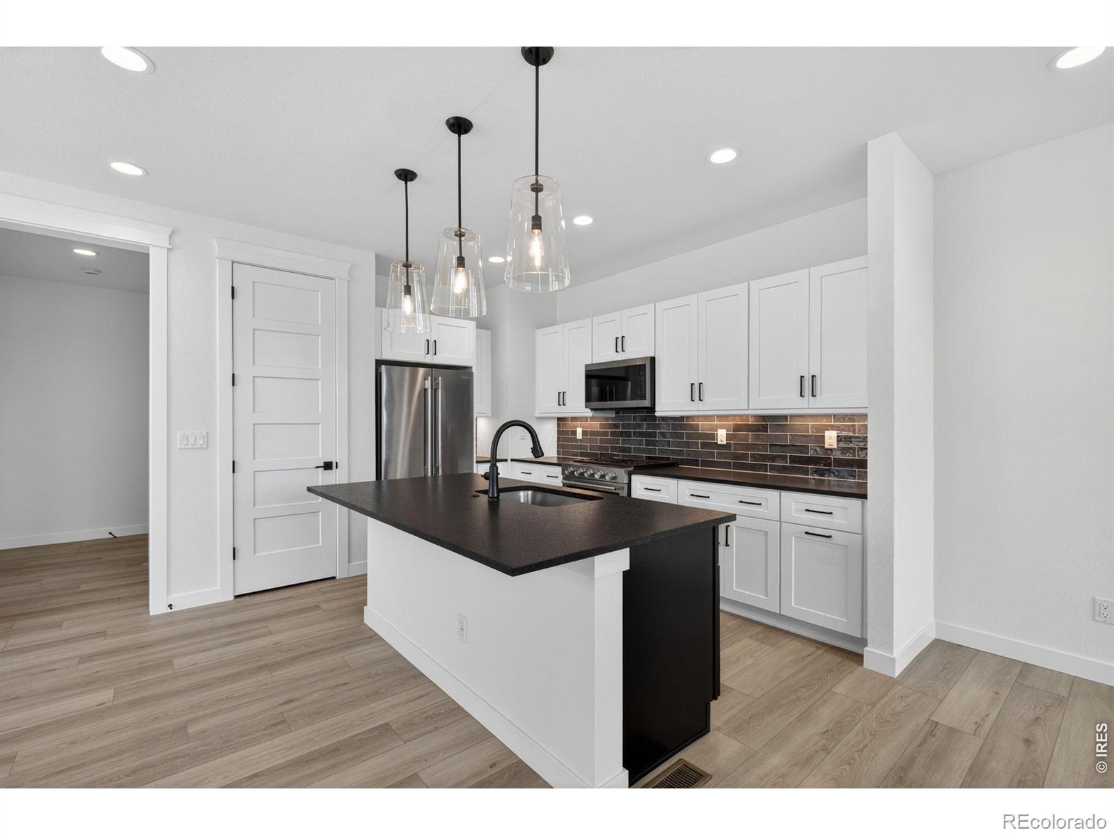 MLS Image #6 for 183  liberty street,erie, Colorado