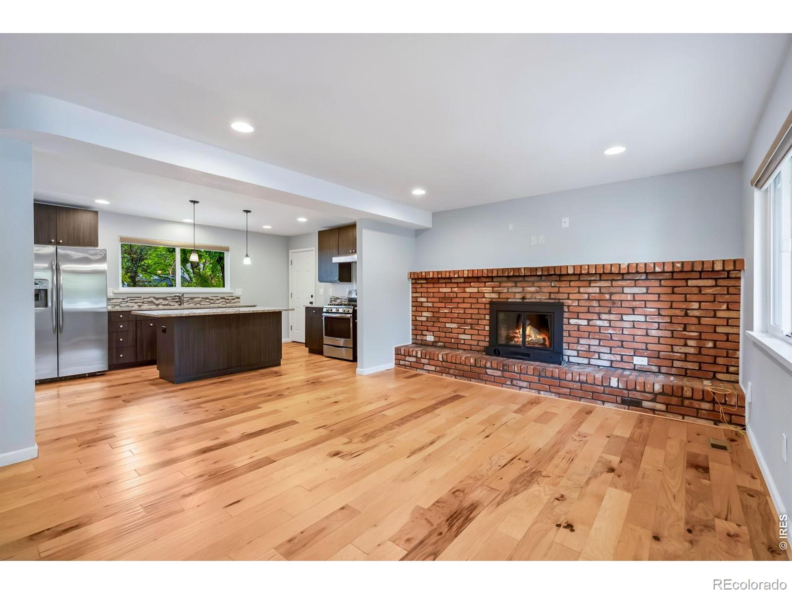 MLS Image #2 for 1420 s pratt parkway,longmont, Colorado