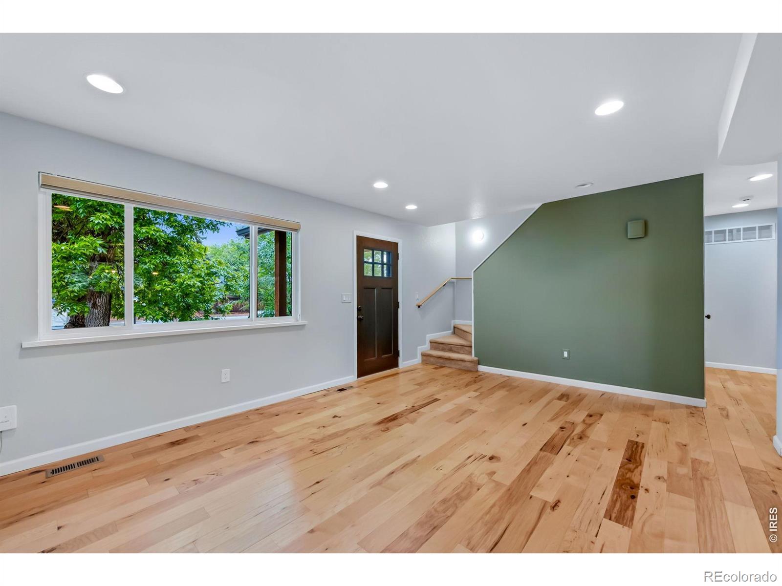 MLS Image #3 for 1420 s pratt parkway,longmont, Colorado