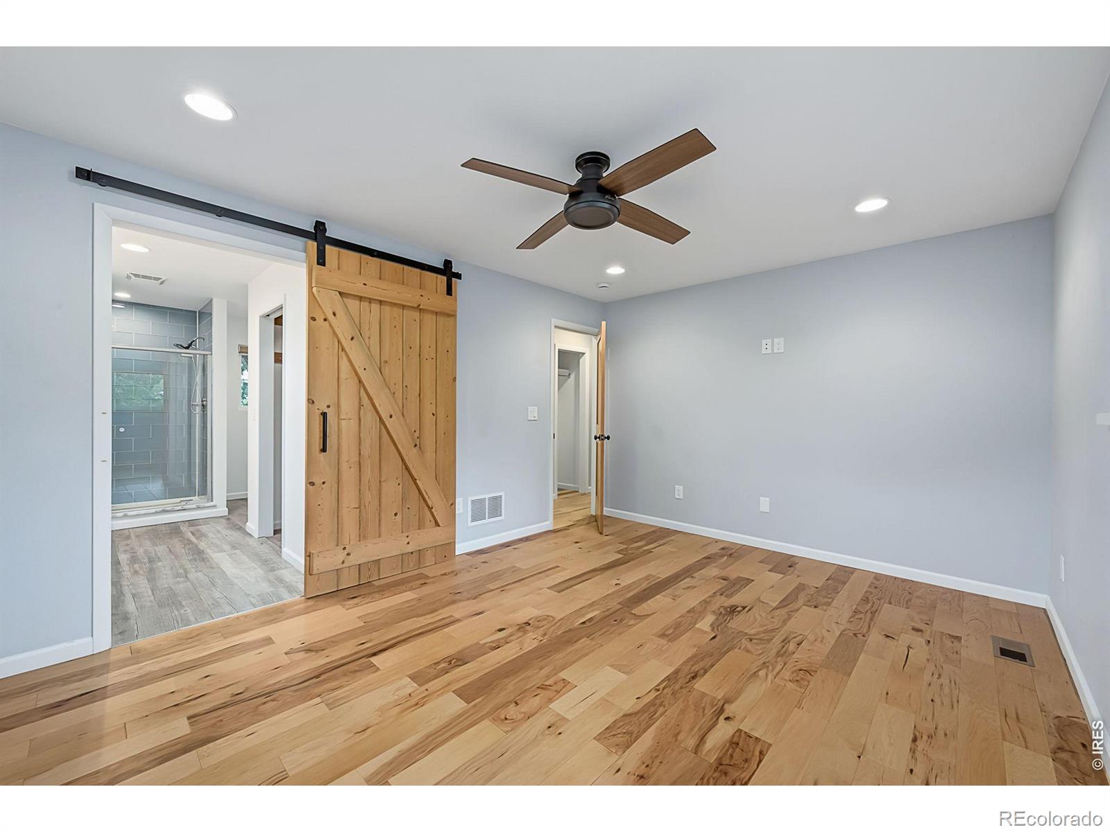 MLS Image #7 for 1420 s pratt parkway,longmont, Colorado
