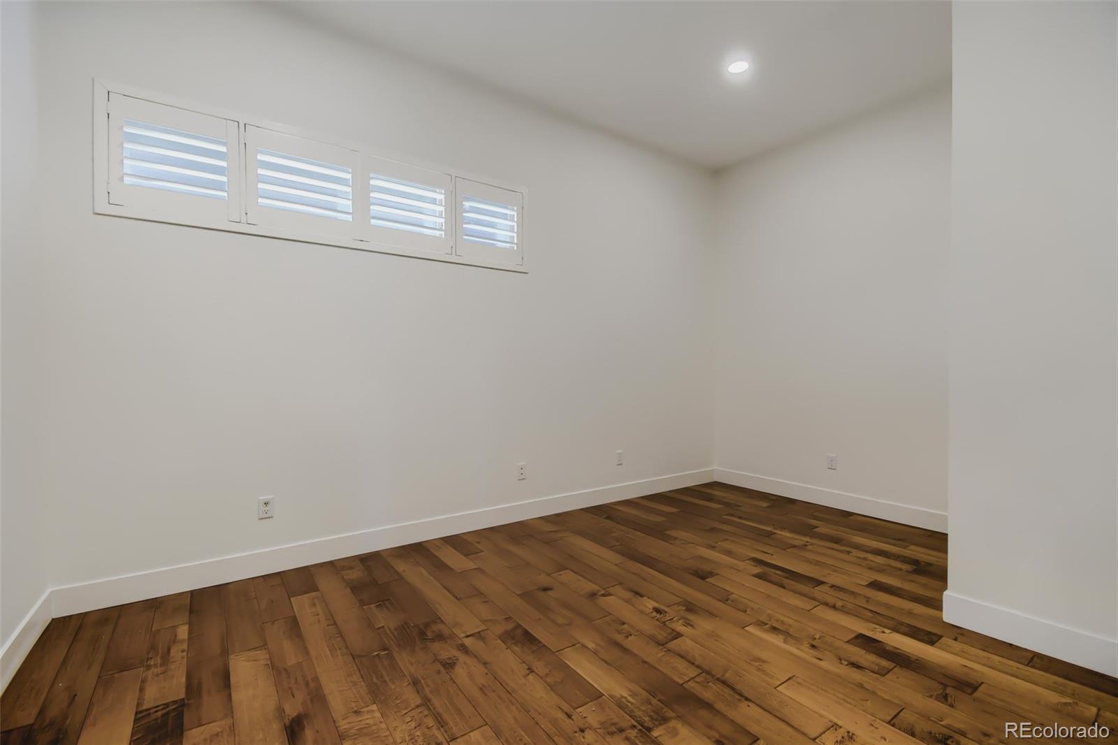 MLS Image #19 for 5053  valentia street,denver, Colorado