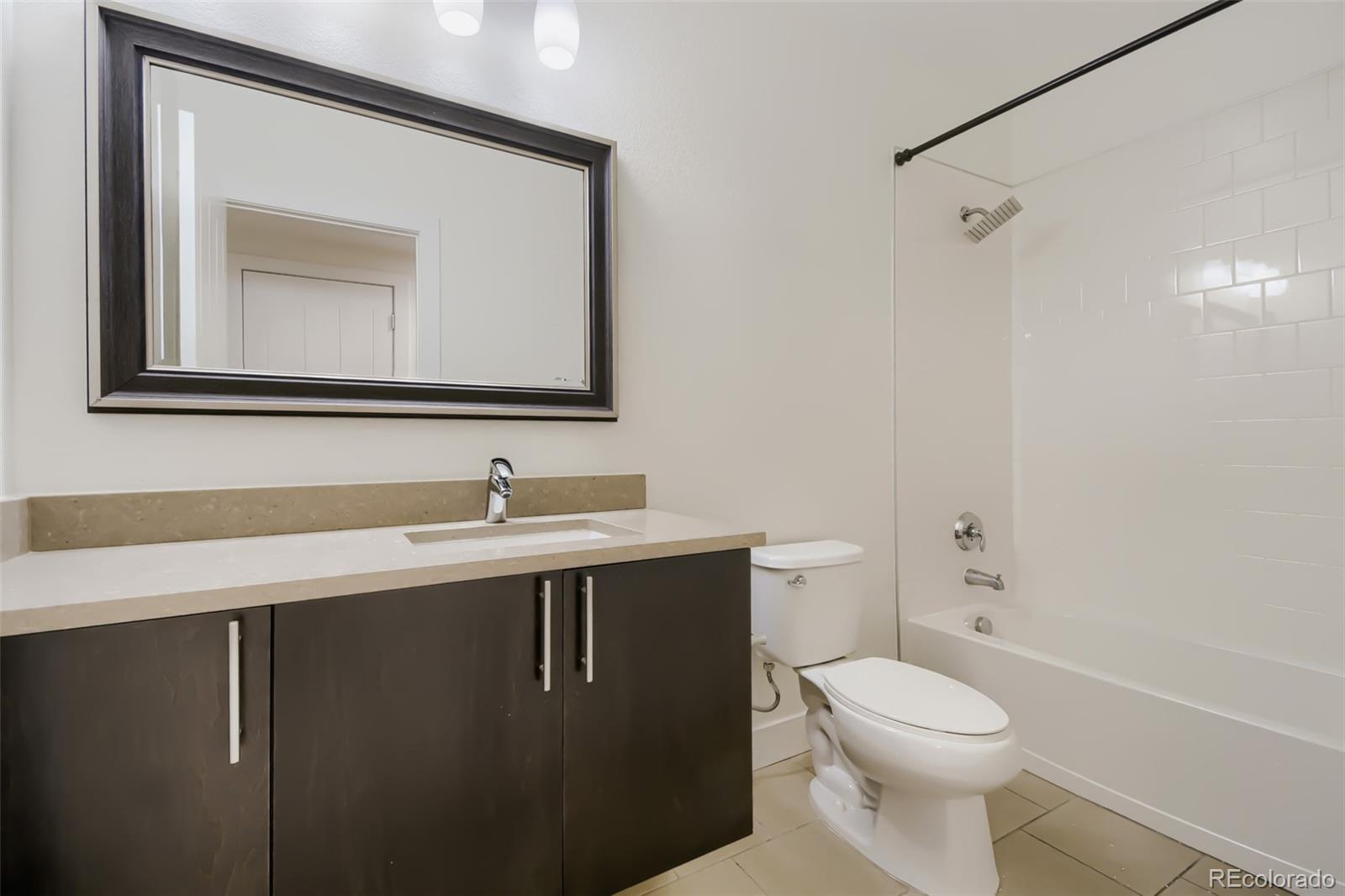 MLS Image #20 for 5053  valentia street,denver, Colorado