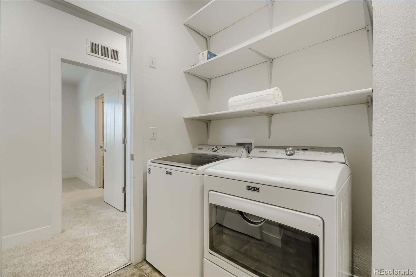 MLS Image #23 for 5053  valentia street,denver, Colorado